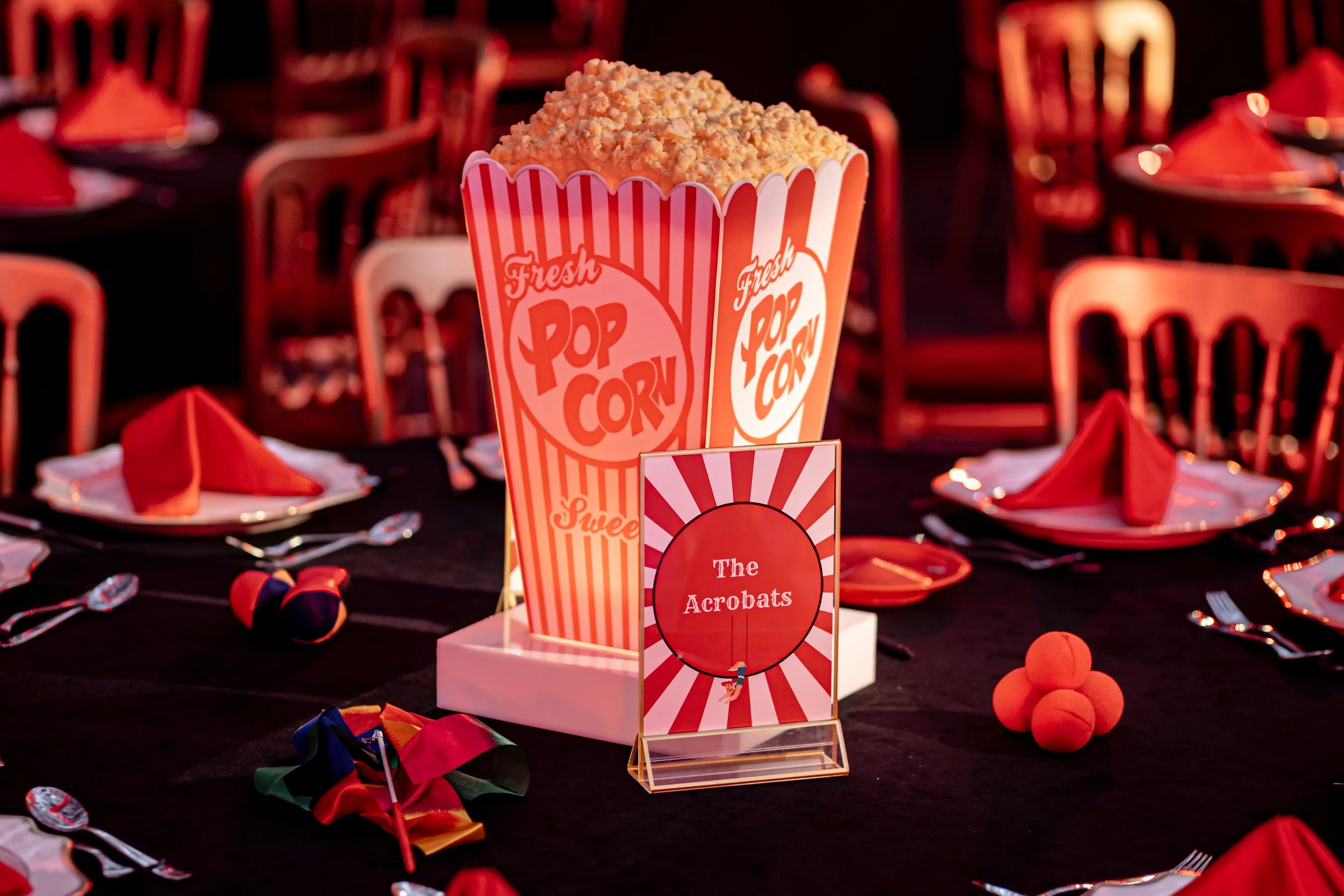 Circus party table centres