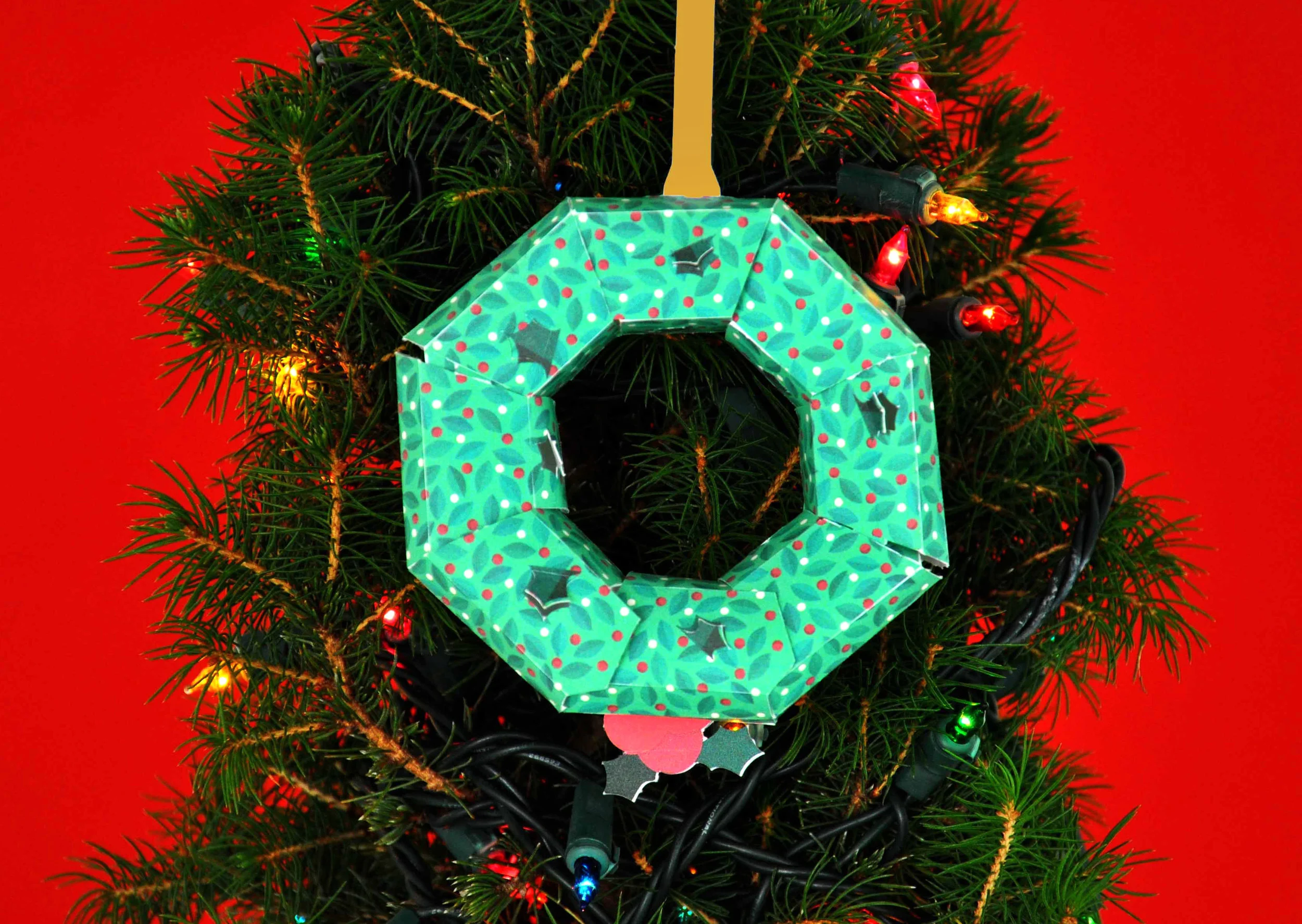 PaperMade Holiday Wreath.jpg
