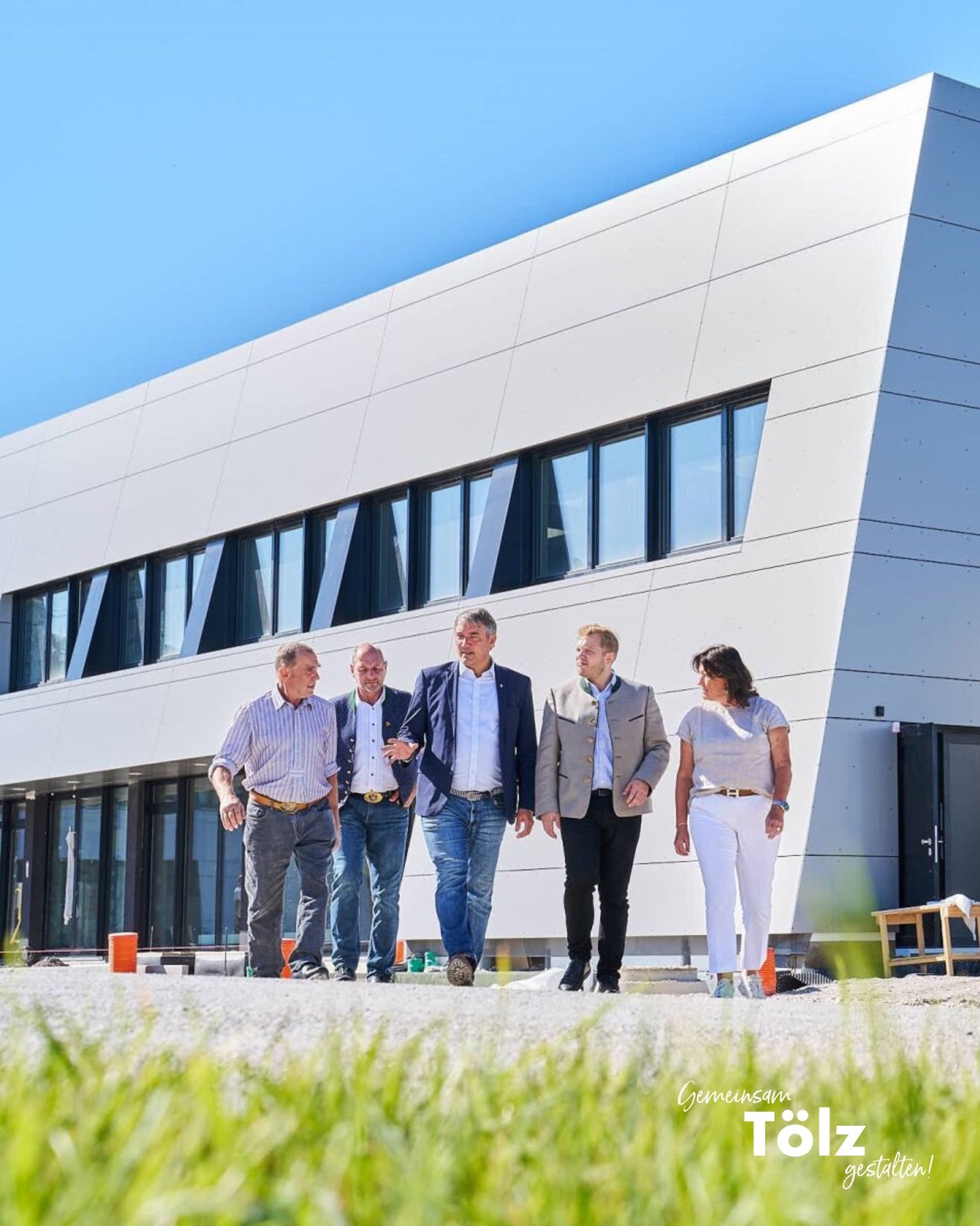 BAD T&Ouml;LZ IM WANDEL🚀

Neue Quartiere in den ehem. Moraltwerken, am Campus Toelz und im Ellbach-Quartier schaffen Raum f&uuml;r Wohnen, Arbeiten, Innovation &amp; Kultur. Beim Werkstattgespr&auml;ch geben B&uuml;rgermeister Dr. Ingo Mehner und di