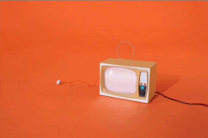 Animation of a miniature television on an orange background displaying the Yamination logo reveal.