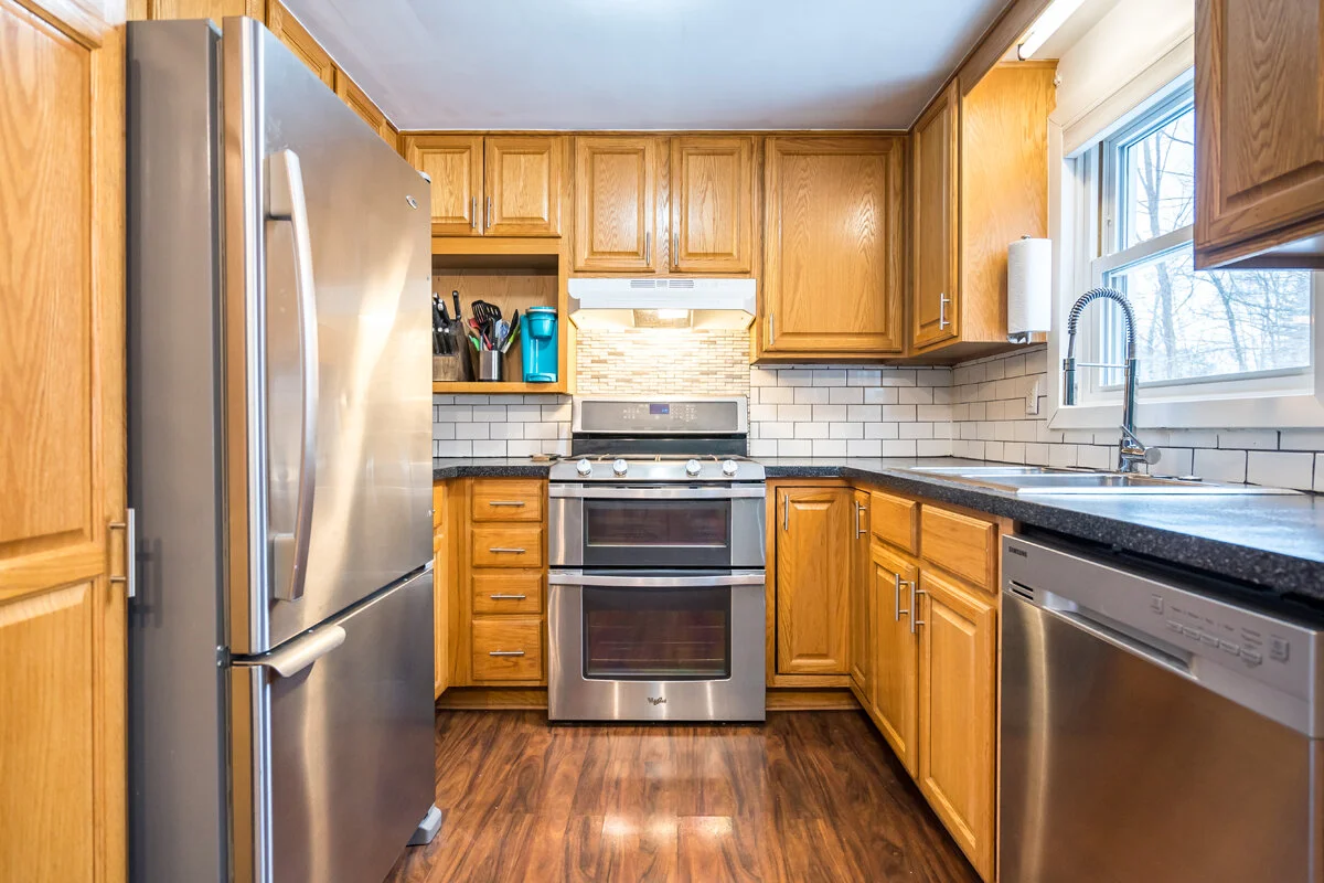 3-Kitchen1.jpg
