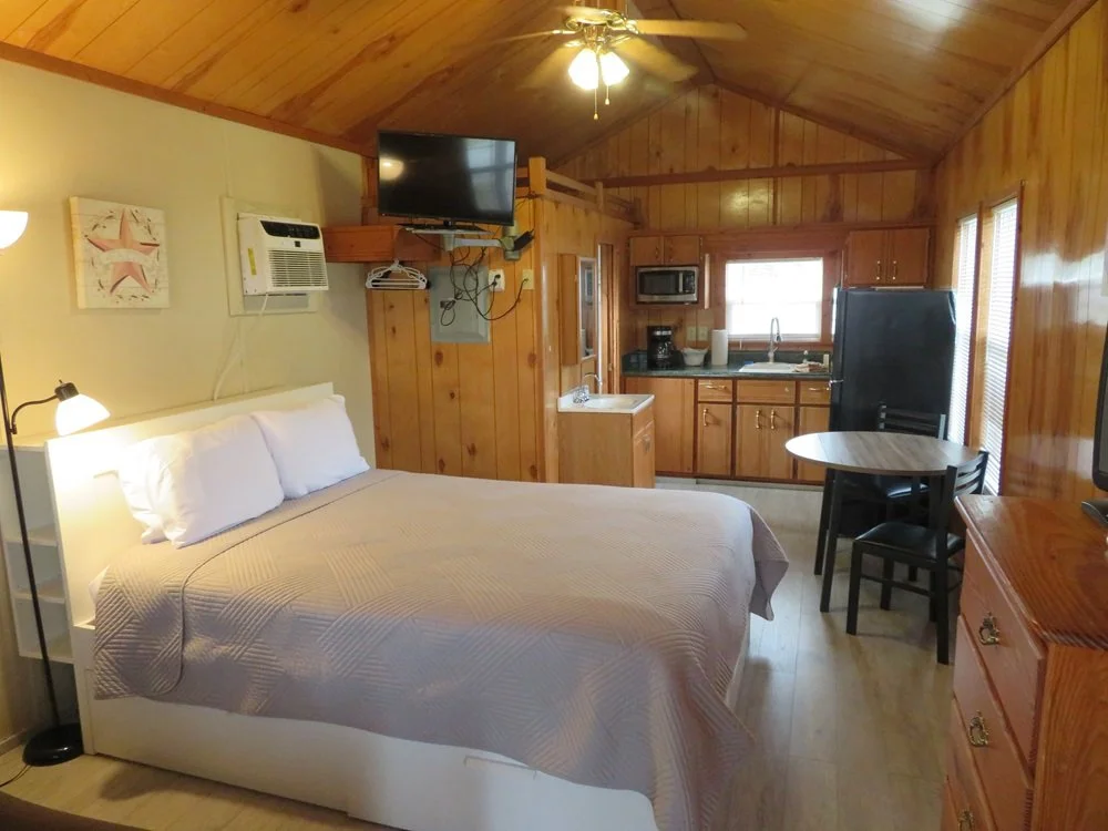 cabin-thegladesrvresort-cabinrentals.JPG