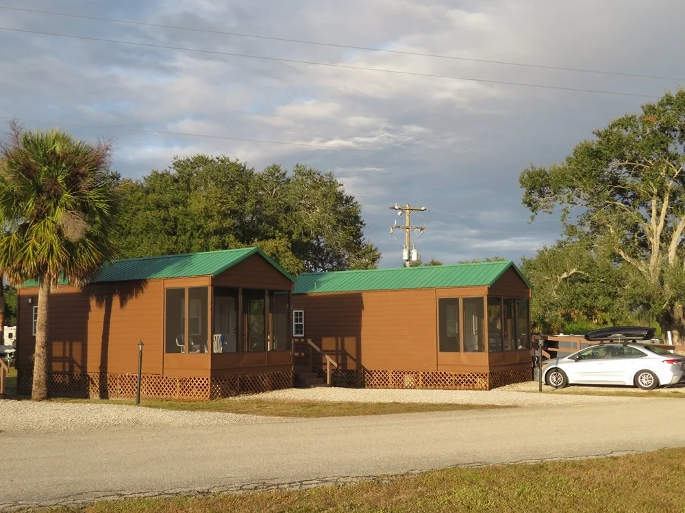 cabins-rentals-thegladesrvresort.JPG