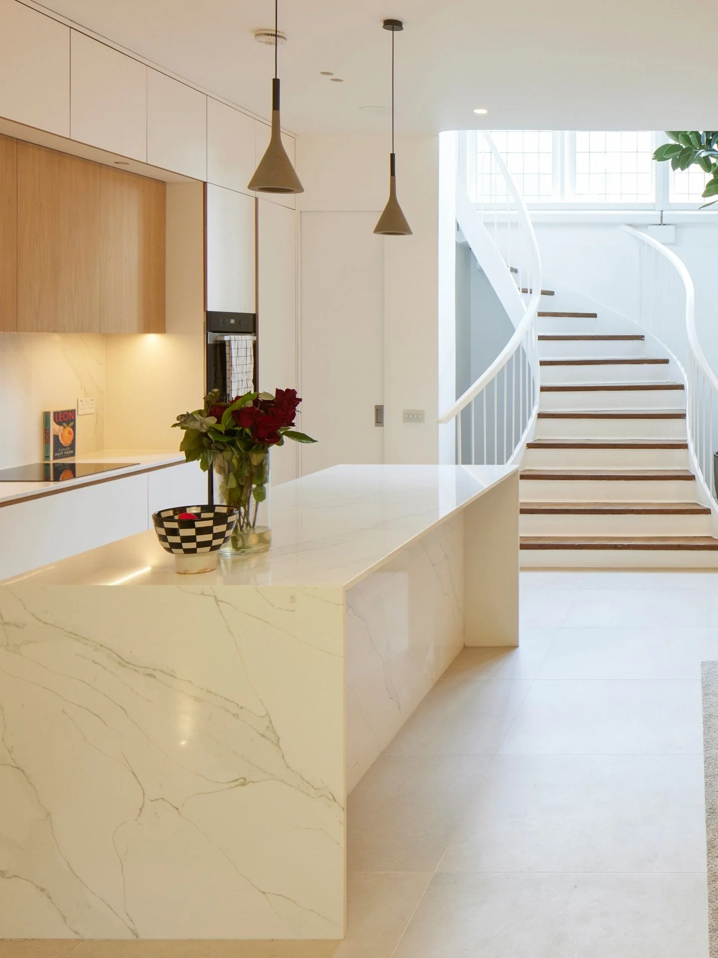 BOUNDARY ESTATE HOUSE

We were invited by a young family to refurbish the ground floor of their beautiful Grade II listed home on the iconic Boundary Estate in Shoreditch.

With a second living space already upstairs, we focused on creating a bright,