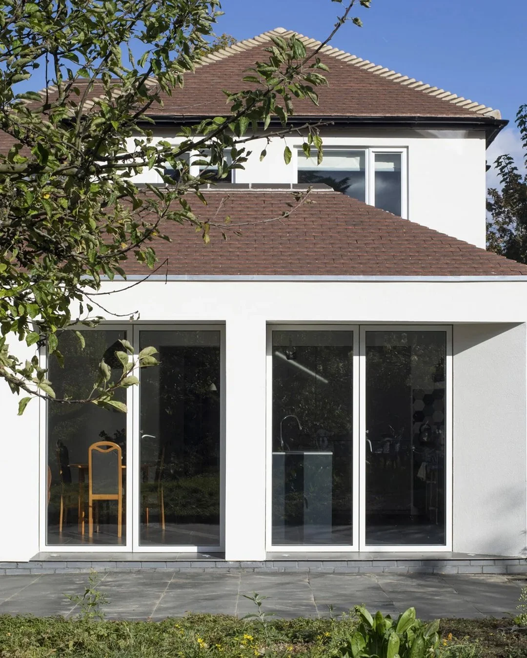 The Hipped Extension

A vaulted, garden-facing extension that matches the house&rsquo;s materials but breaks away from the standard suburban box. Simple, seamless, and subtly different.

Photo by: @richchiversphoto

#renderextensions #vaultedextensio