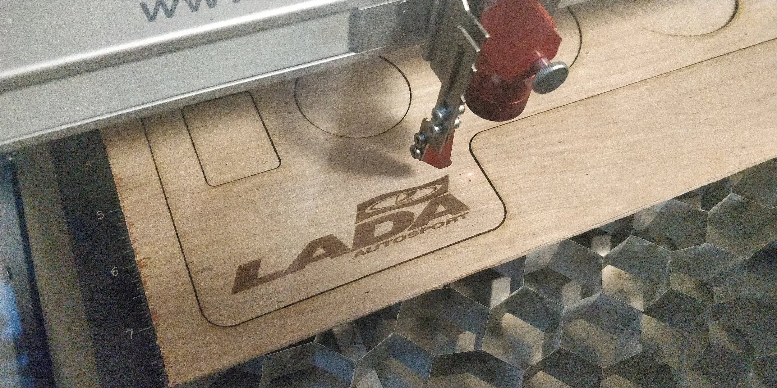laser cutting pic 2.jpg