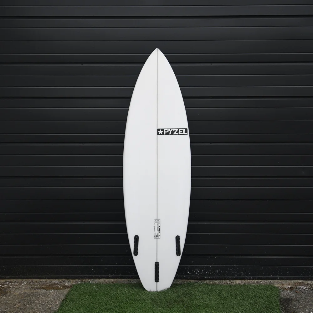 Pyzel SHADOW 5’10” pyzel-shadow-surfboard-5ft-11-