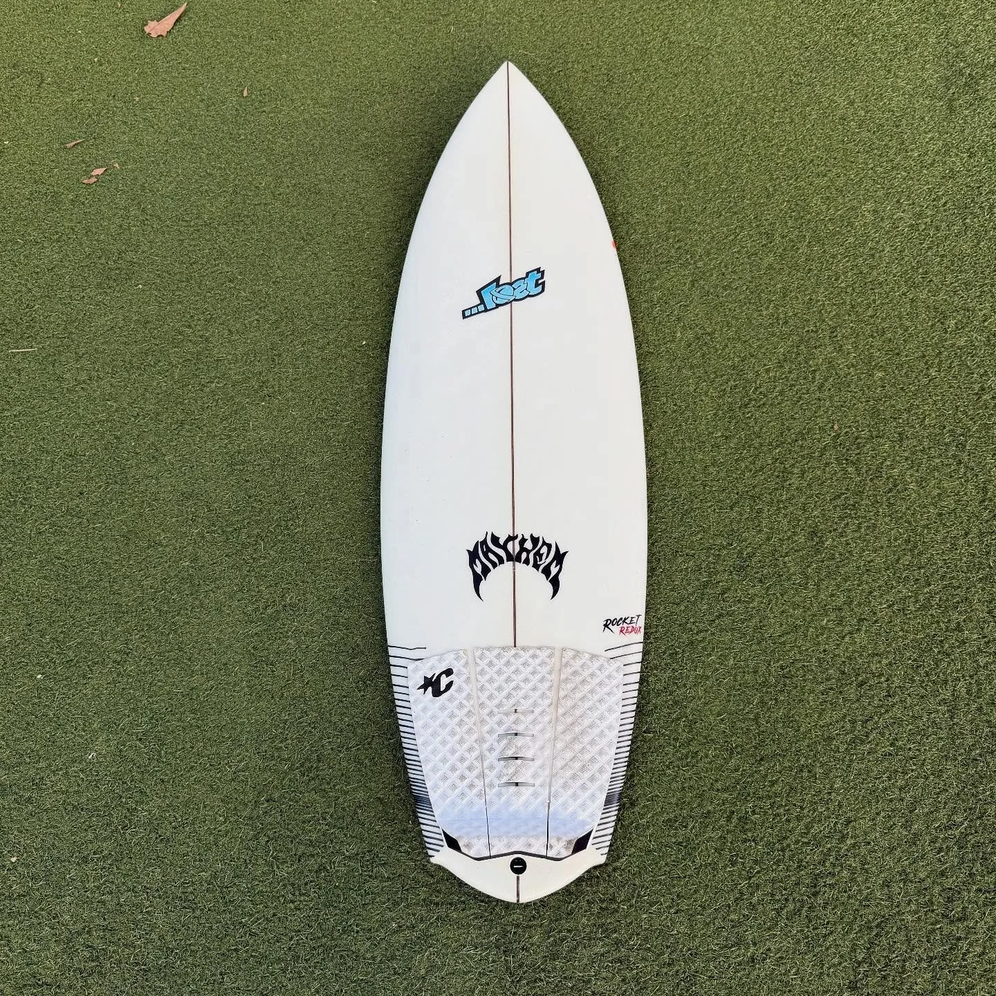 Another Rocket Redux from @lostsurfboards is looking for a second home

A timeless shape from Lost!
Good condition

5&rsquo;7 x 19.25 x 2.37 @ 28 Liters

-$299-