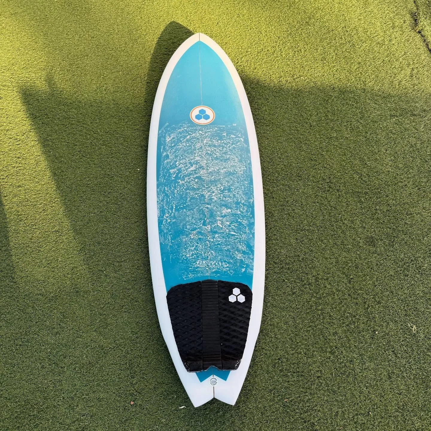 Used @cisurfboards G Skate

Fast paddler with a tight back end. A true mullet of a board.
Like condition only ridden a few times

6&rsquo;0 x 20.5 x 2.75 @ 38 Liters

Comes with G Skate 2+1 fin set

-$649-