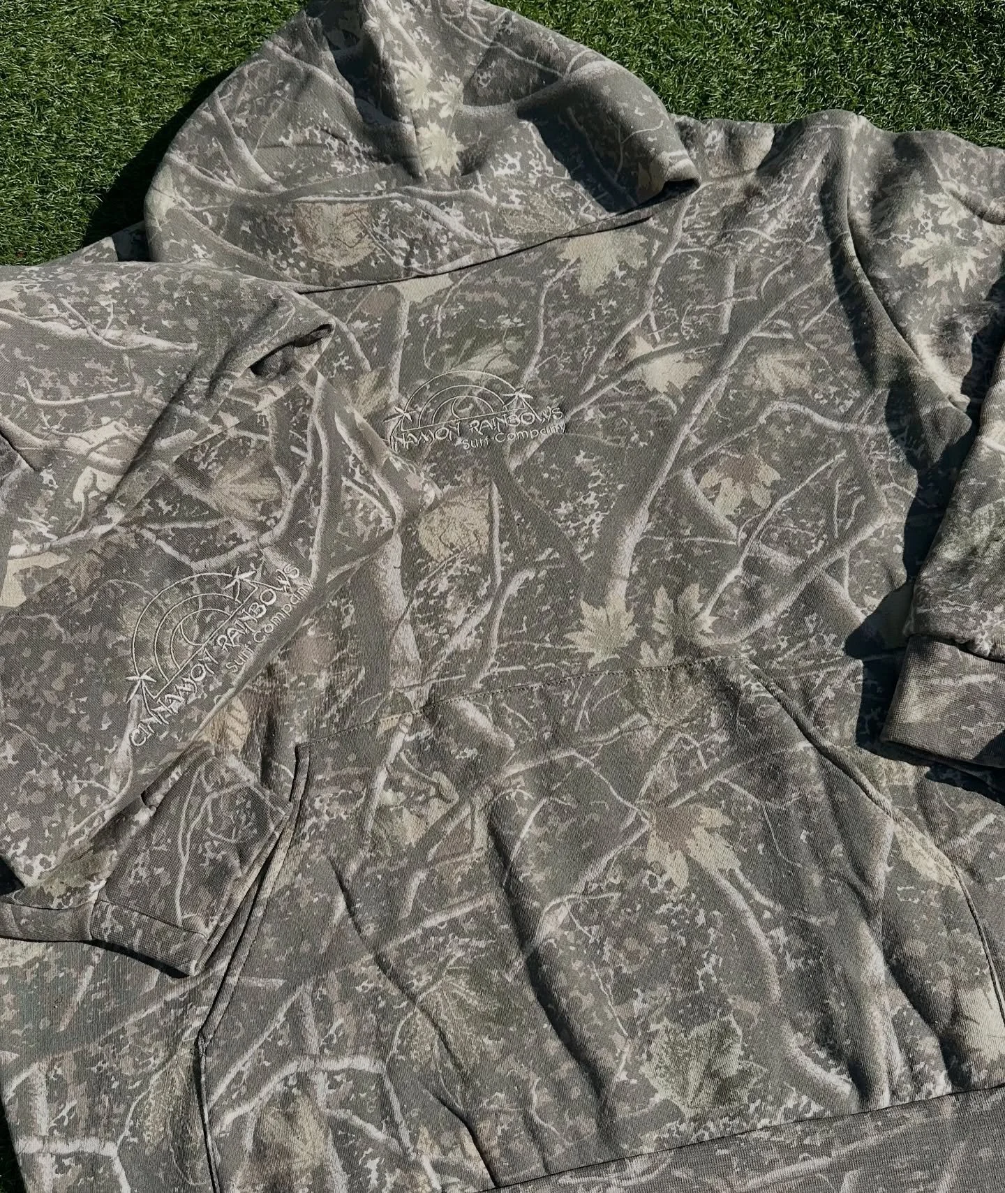 Back by wild demand 🌲 The Deadwood Tree Camo Hoodie is officially back in stock &mdash; it flew out in 3 days last time 👀 Don&rsquo;t sleep on it! #CinnamonRainbows #Camo #Eastcoast #fallvibes
