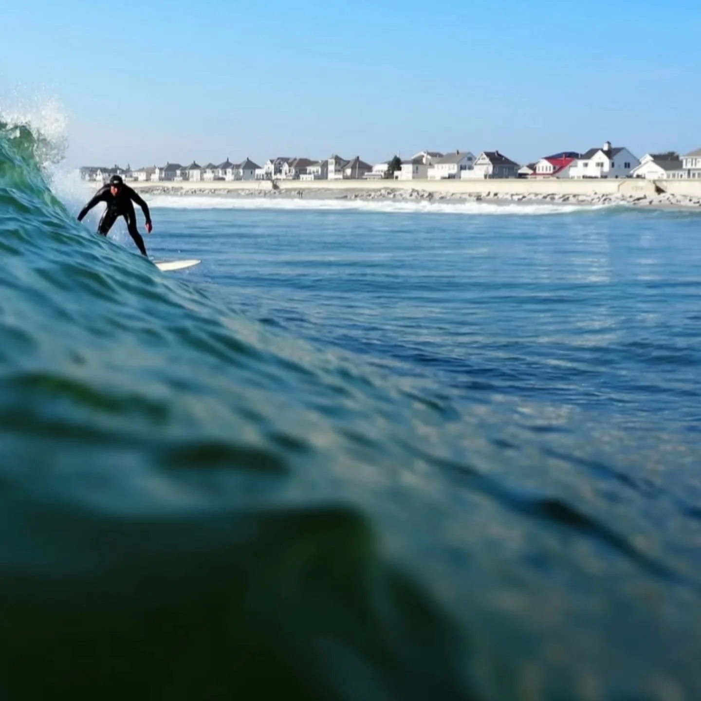 More surf on the way this week
🌊🍁🍂 Thanks @josh_schieffer 
for sharing 📷