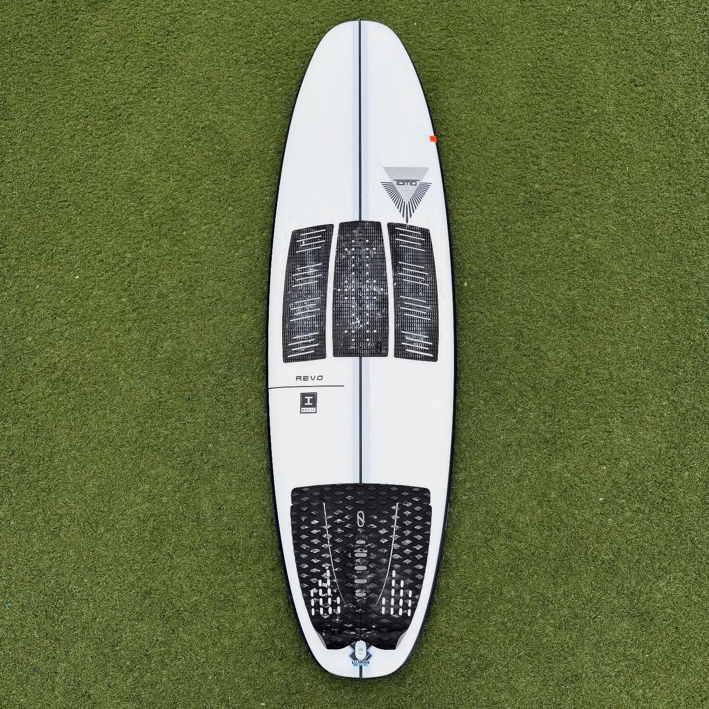 Used @firewiresurfboards Revo

Great condition

5&rsquo;5 x 19 x 2 5/8 @ 28.5 Liters

-$449-