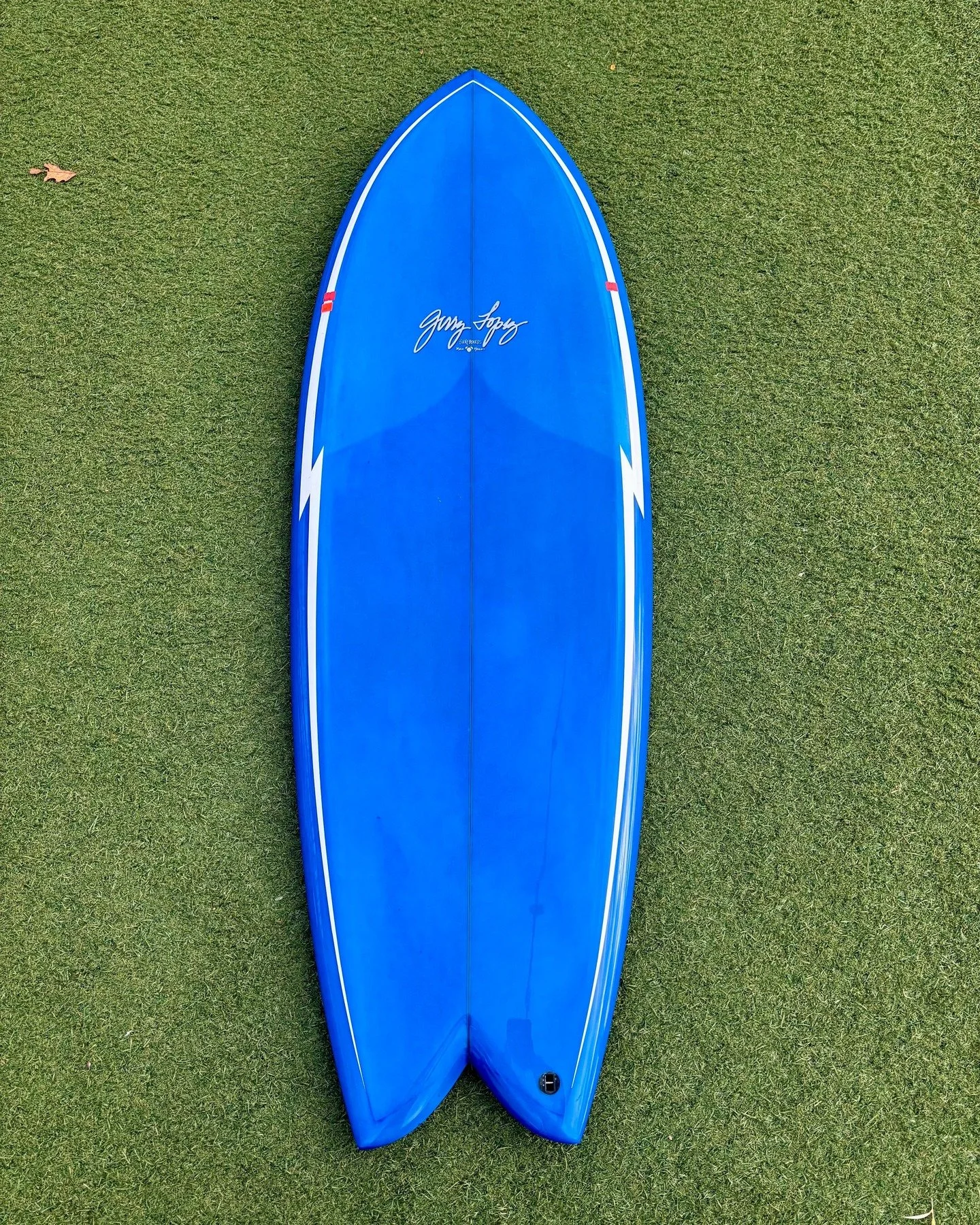 New! @surftechusa Gerry Lopes Somethings Fishy

$499

5&rsquo;6 x 21 3/4 x 2 1/2 x 36.1L

New Condition
