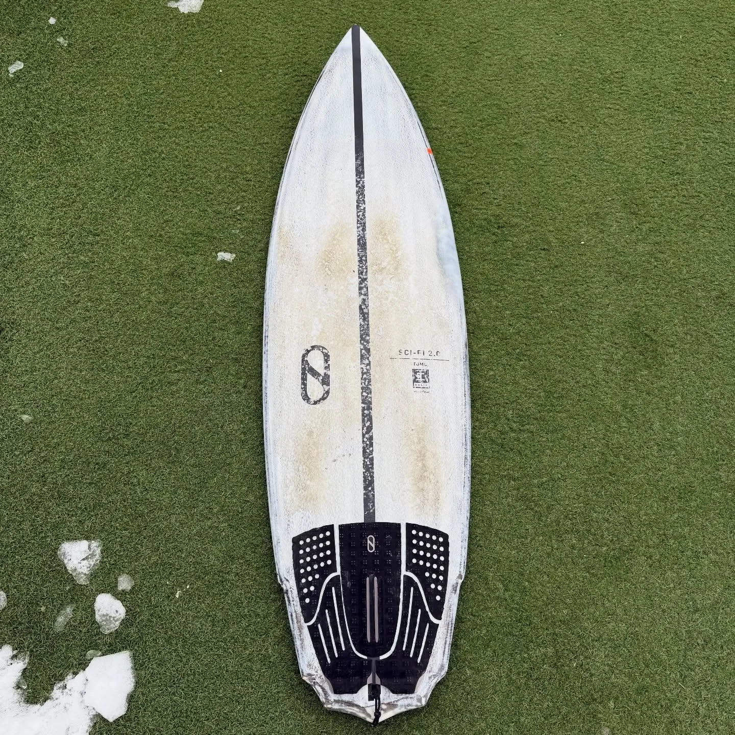 Used @firewiresurfboards SciFi 2.0 

Decent condition. A few repairs done by us

6&rsquo;3 x 20 7/8 x 2 7/8 @ 40.8 Liters

-$399-