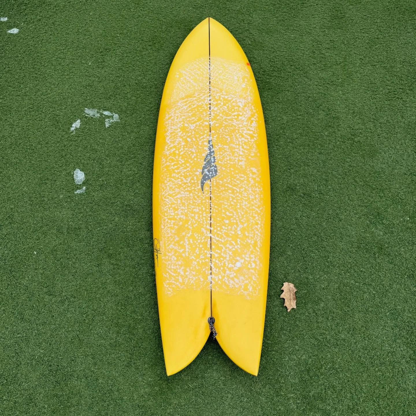 Used @solidsurf Throwback Fish

Great condition

5&rsquo;10 x 21 x 2.5 @ 36.5 Liters

-$499-