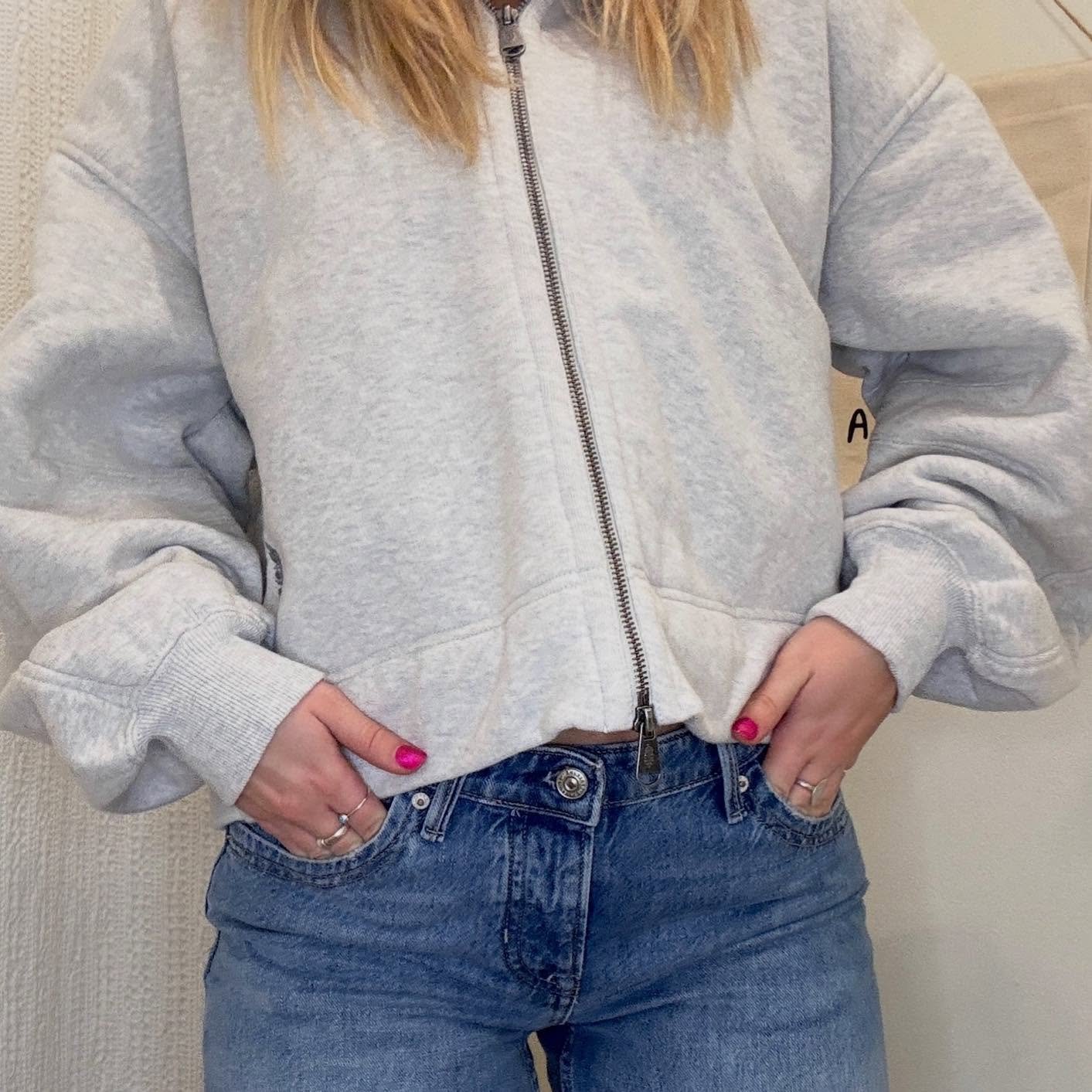 @freepeople &amp; more to keep you toasty ‼️