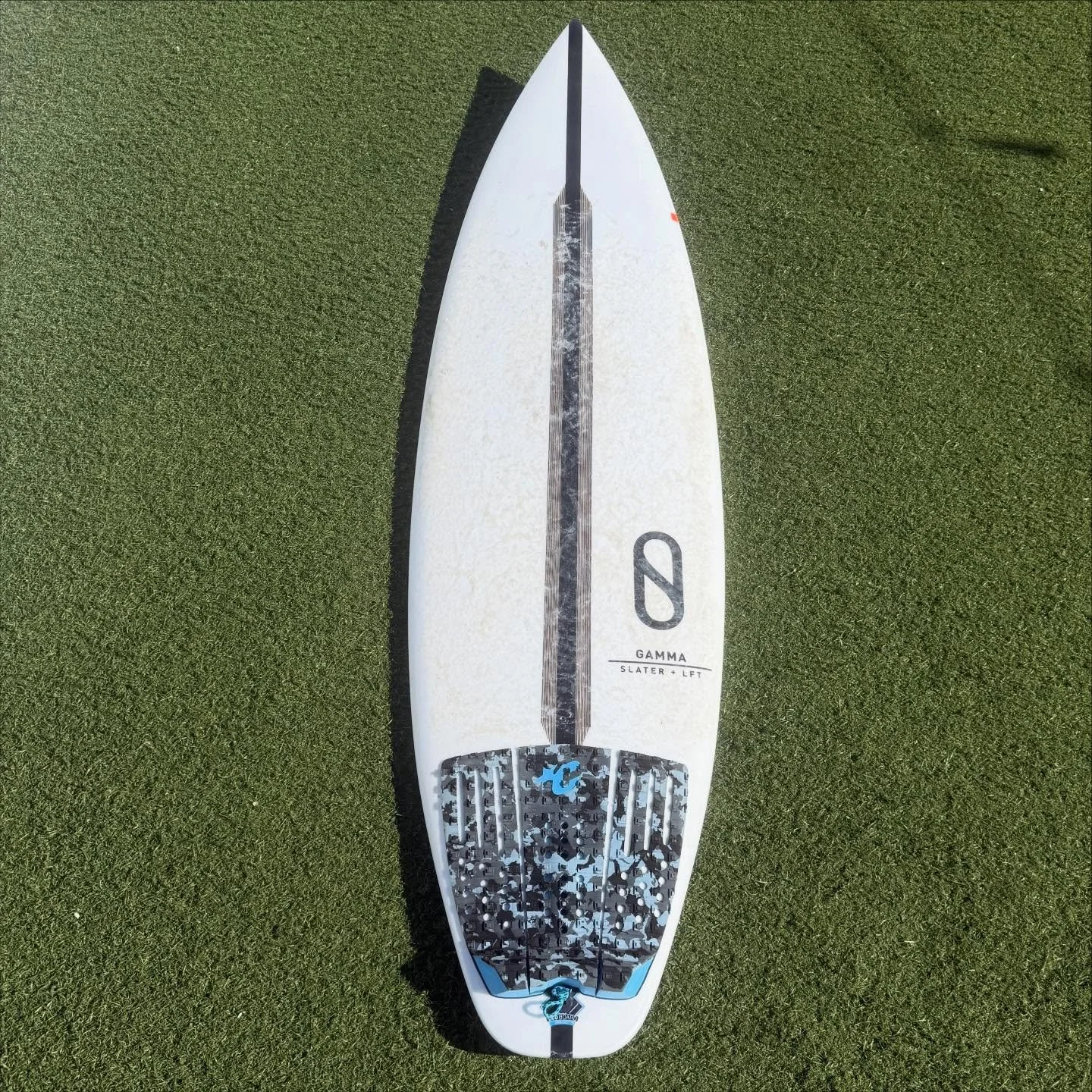 Used @firewiresurfboards Gamma 

5&rsquo;9 x 18 3/8 x 2 5/16 @ 25.3 liters 

Like new condition 

-$349-