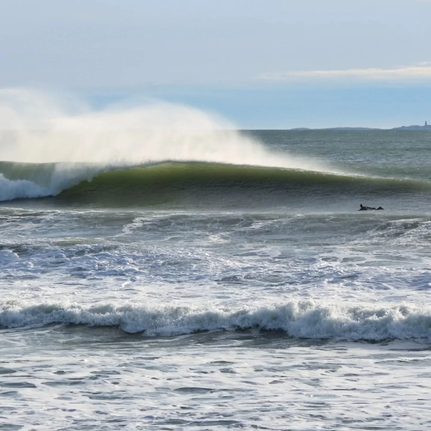 Barrels of gold at "The Wall " this morning 🍀🌊 Happy St. Patrick's Day indeed