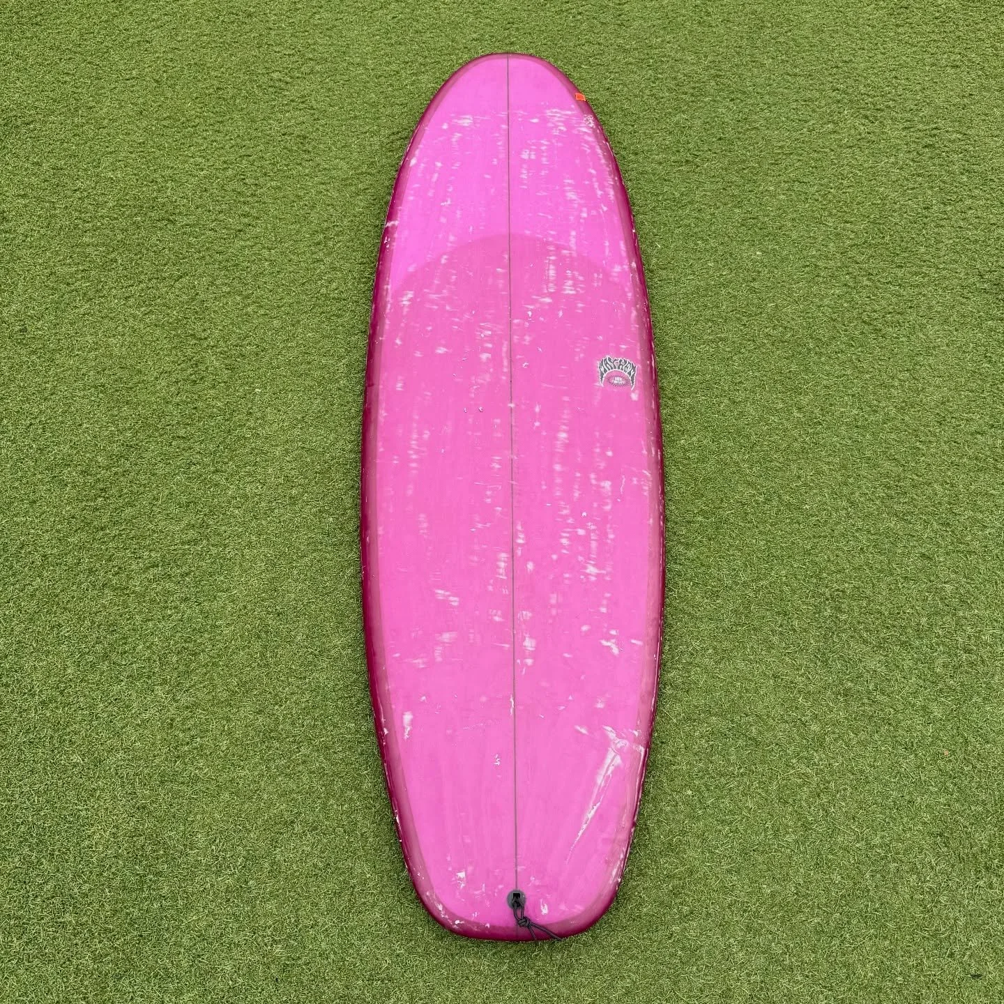 Used @lostsurfboards Party Platter

Excellent condition

5&rsquo;8 x 22.25 x 2.65 @ 39.25 Liters

-$499-