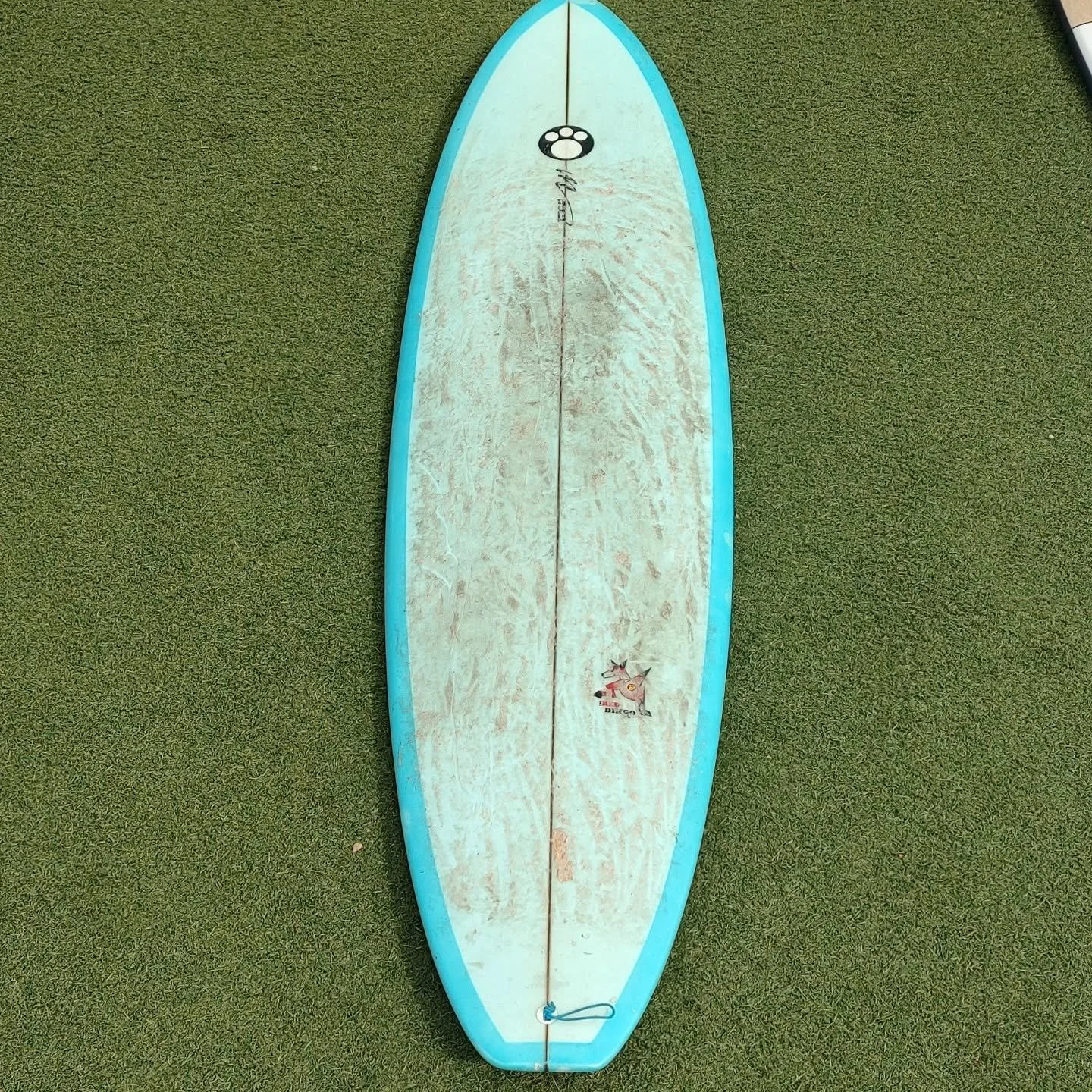 Used 7'6 Maurice Cole Red Dingo
22 1/4 x 3  54 L
Future 5 fin 
Glass 
Fair condition
Small dents and dings
$200