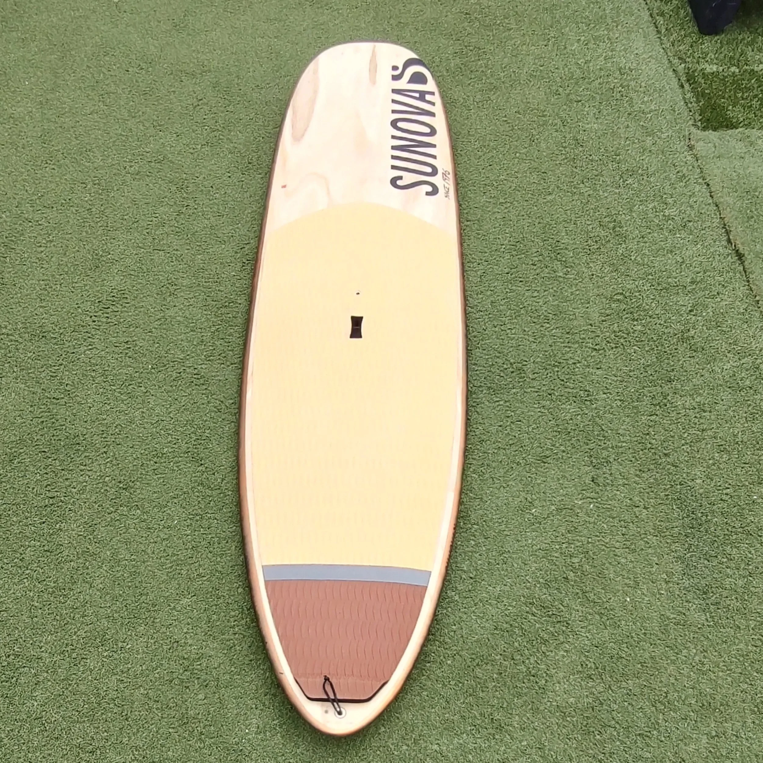 Used @sunova.sup Style XL paddleboard
10' x 30 x 4 137.9L
2+1 fun set up
Excellent / like new condition
$1099