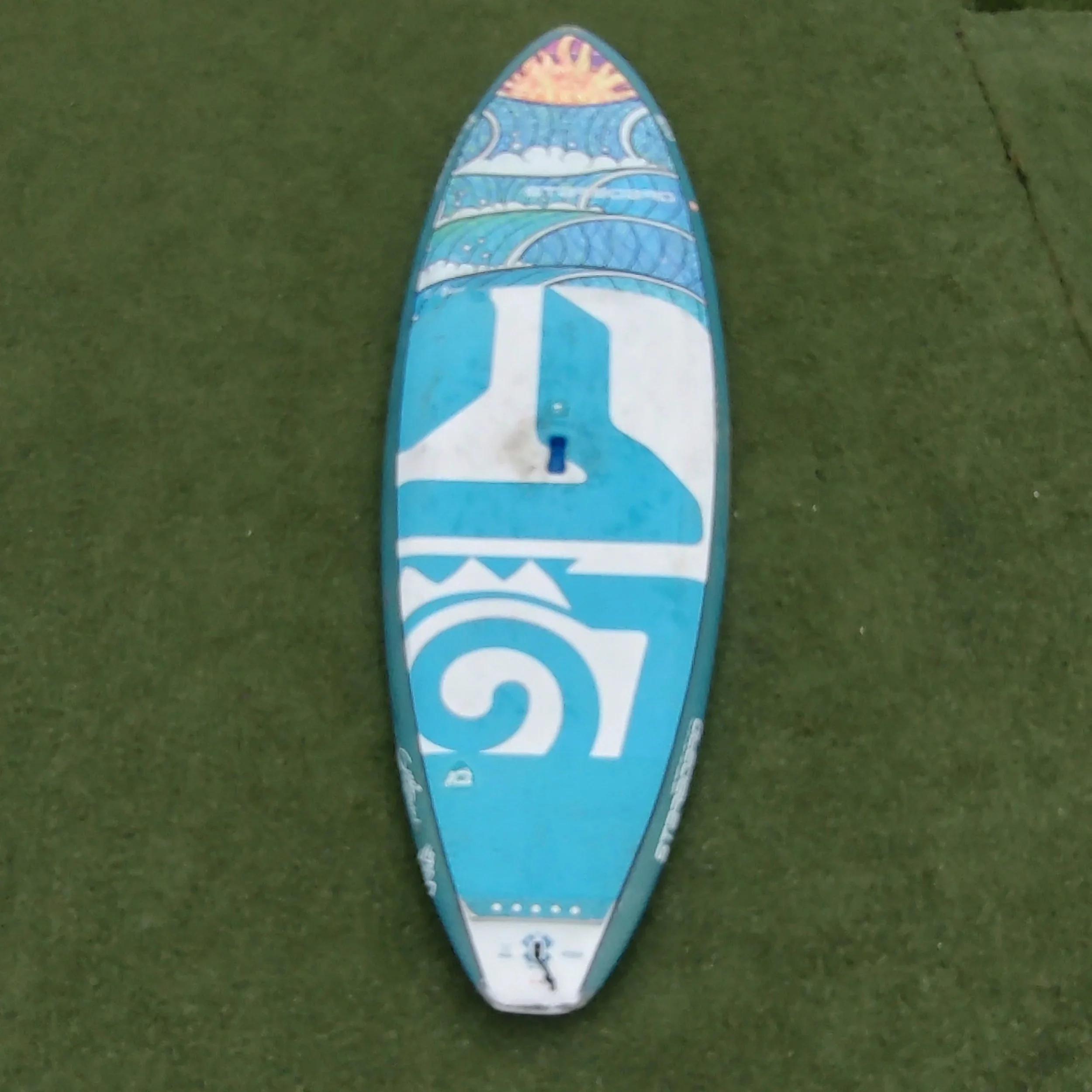 Used @starboardsup wide point
8'10 x 32 x 4.3  148L
4 +1 fin set up
Fair condition 
$599