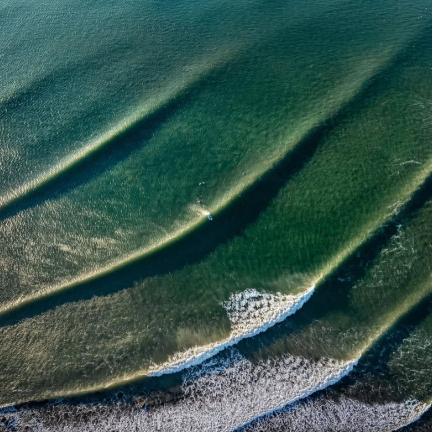 NH Lines.Beautiful any way you look at it @nevinsphoto