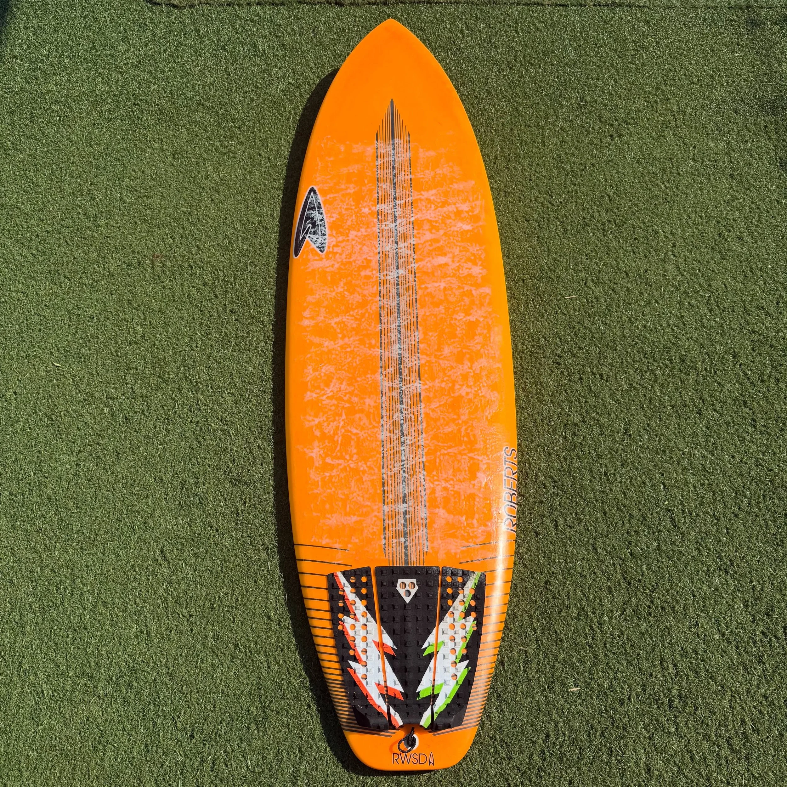 Used @roberts_surfboards Disco Hippy

Great condition

6&rsquo;4 x 21 1/4 x 2 7/8 @ 43.9 Liters

-$599-
