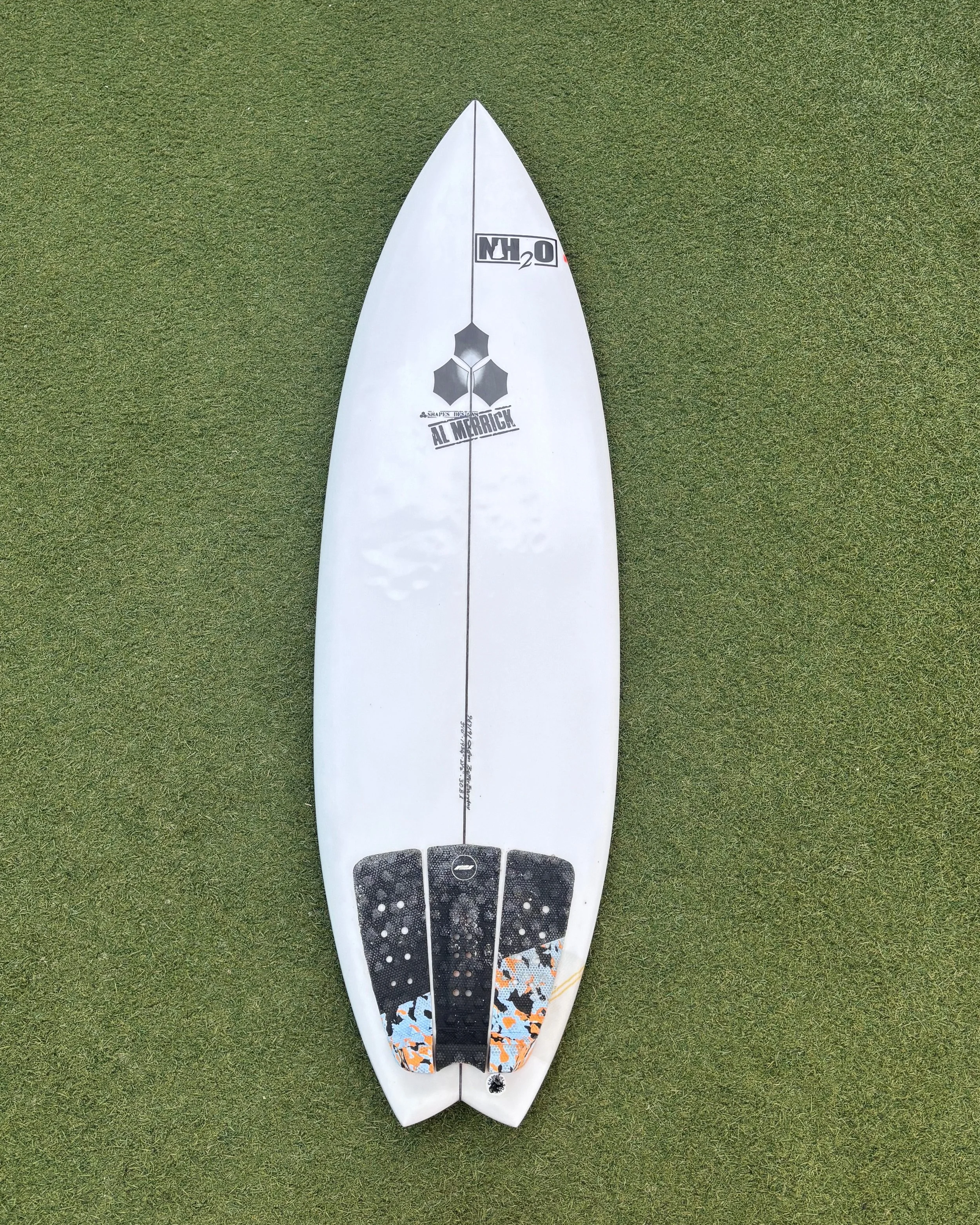 Used @cisurfboards Better Everyday

5&rsquo;10 x 19 3/4 x 2 1/2 x 30.8L

6/10 Condition

Futures 

$399 Sold