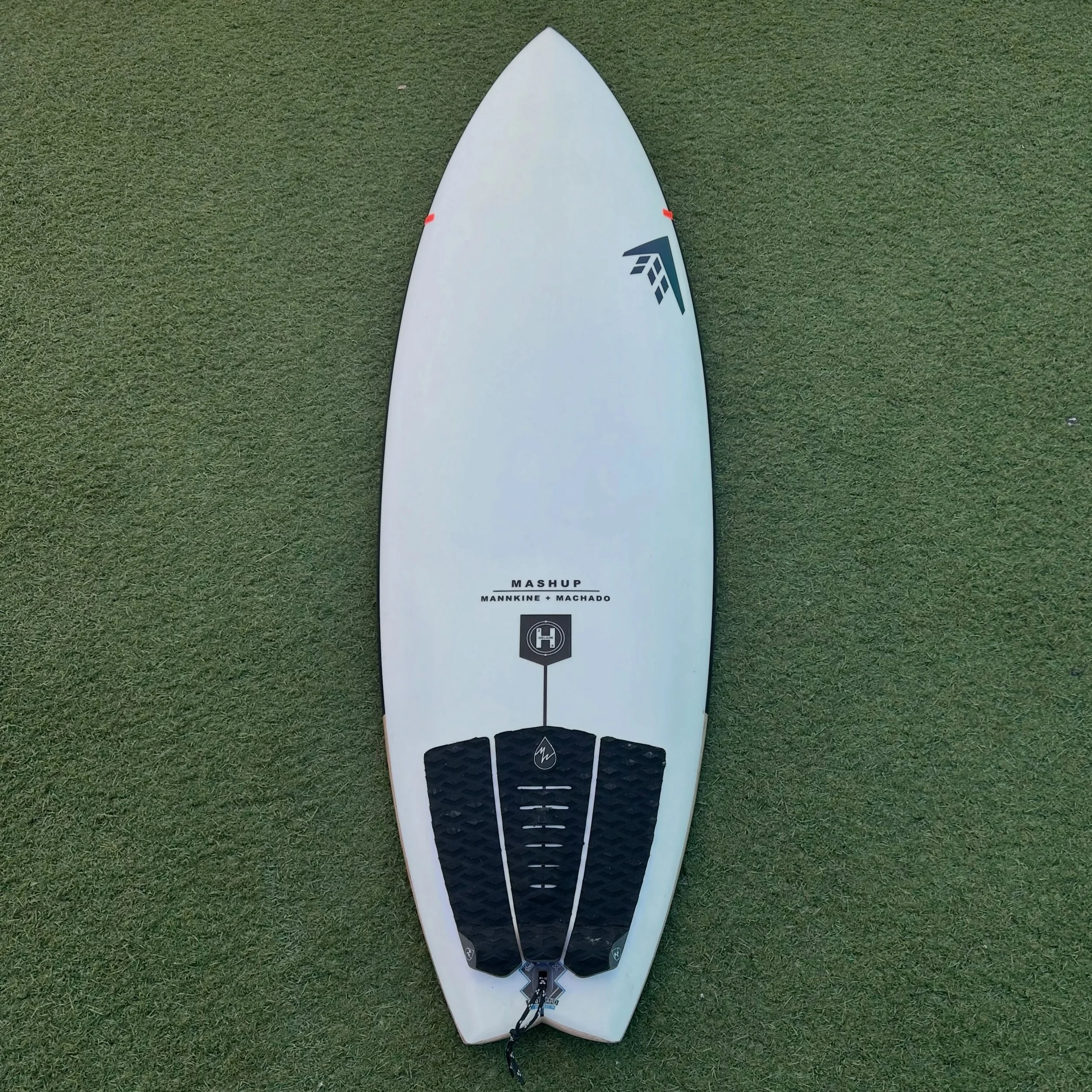Used @firewiresurfboards Mashup

5&rsquo;8 x 19 7/8&rdquo; x 2 11/16&rdquo; @ 32.8L

Tri/Quad Set up, also goes well as 2+1

Great Condition 

-$549-