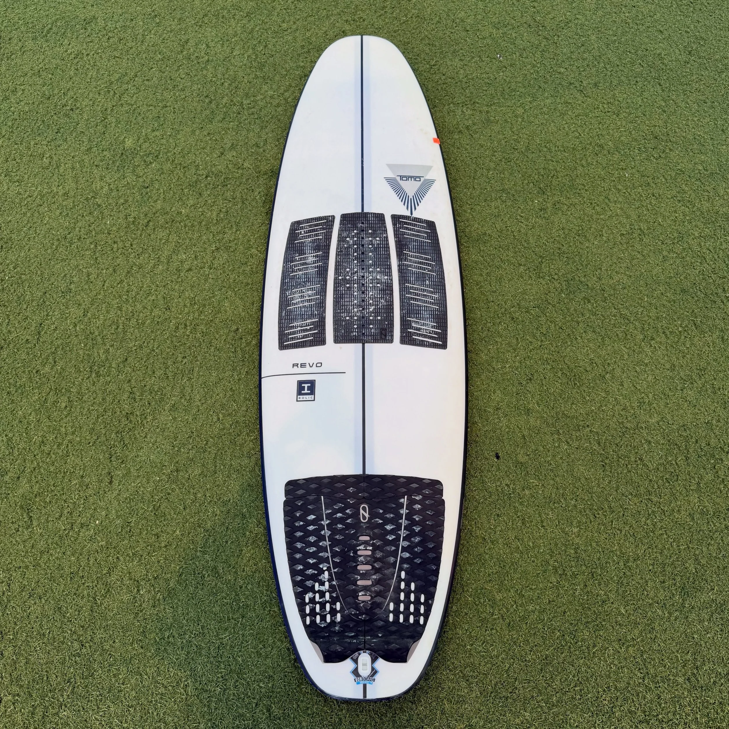 Used @firewiresurfboards Revo

Great condition

5&rsquo;5 x 19 x 2 5/8 @ 28.5 Liters

-$449-