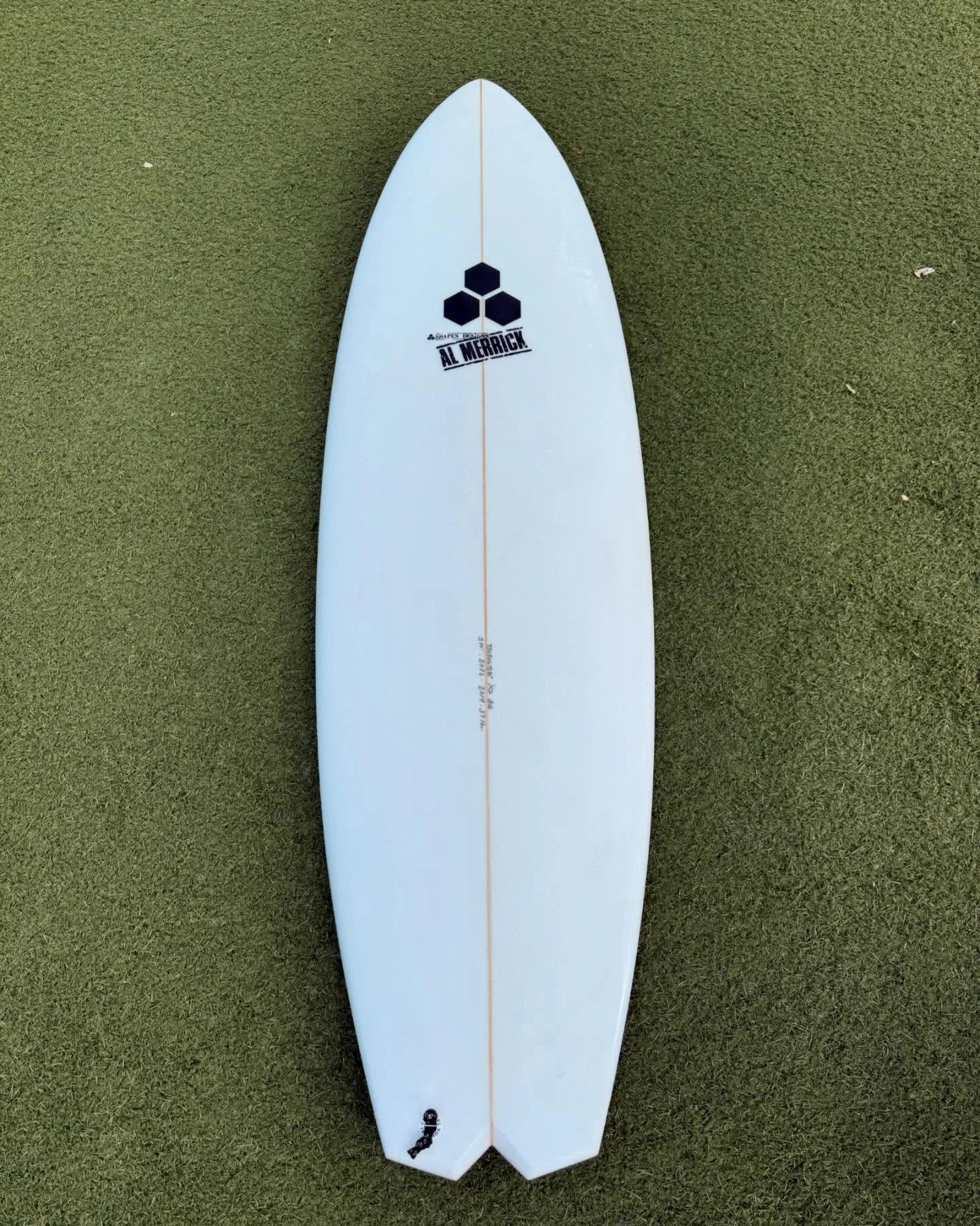 Used 5&rsquo;10 @cisurfboards Bobby quad 

5&rsquo;10 x 20 1/2 x 2 3/4 @ 37.1L 

Used once like new condition. 

$599
