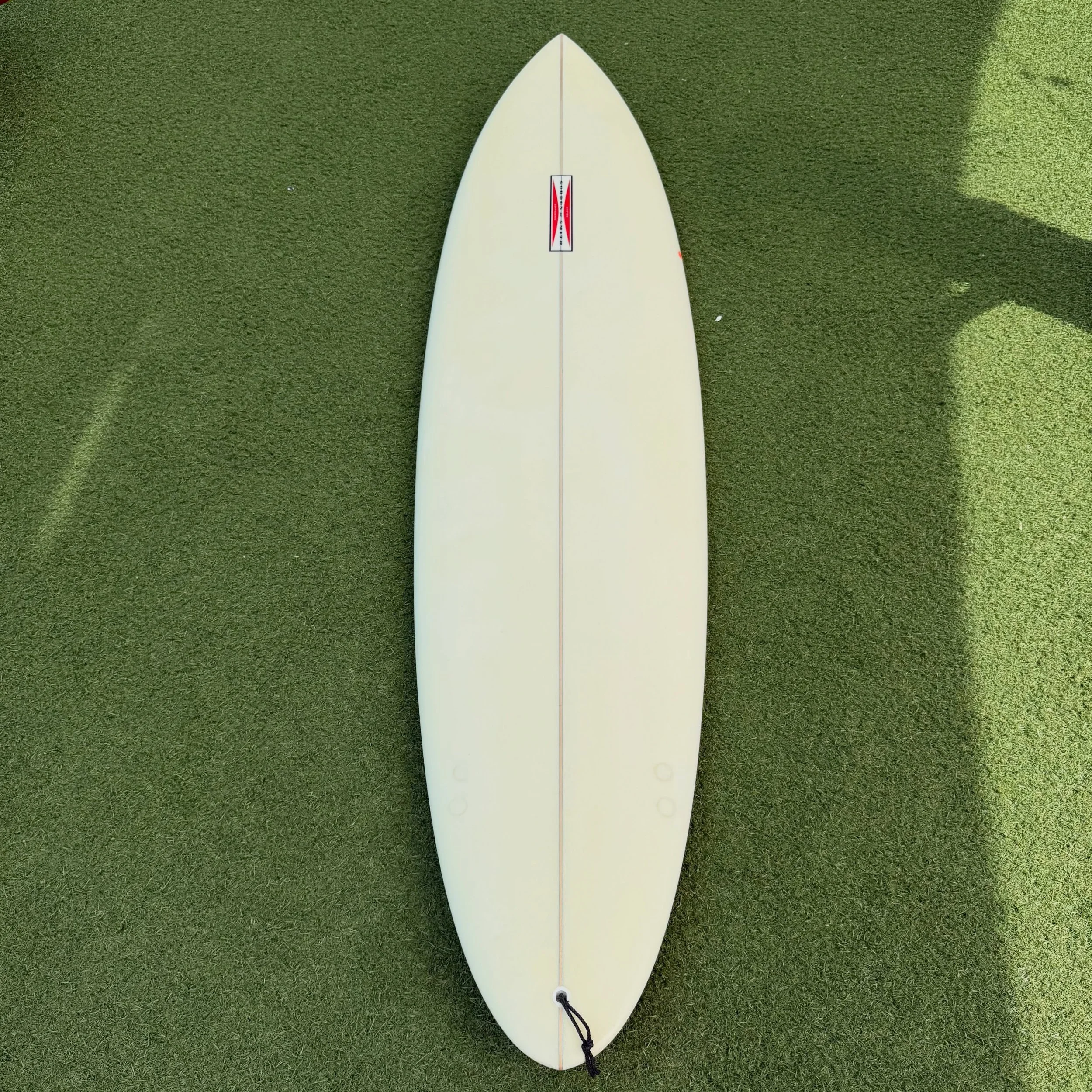 Used @gordonandsmith 

Good condition

7&rsquo;8 x 21 3/4 x 2 7/8 

-$499-