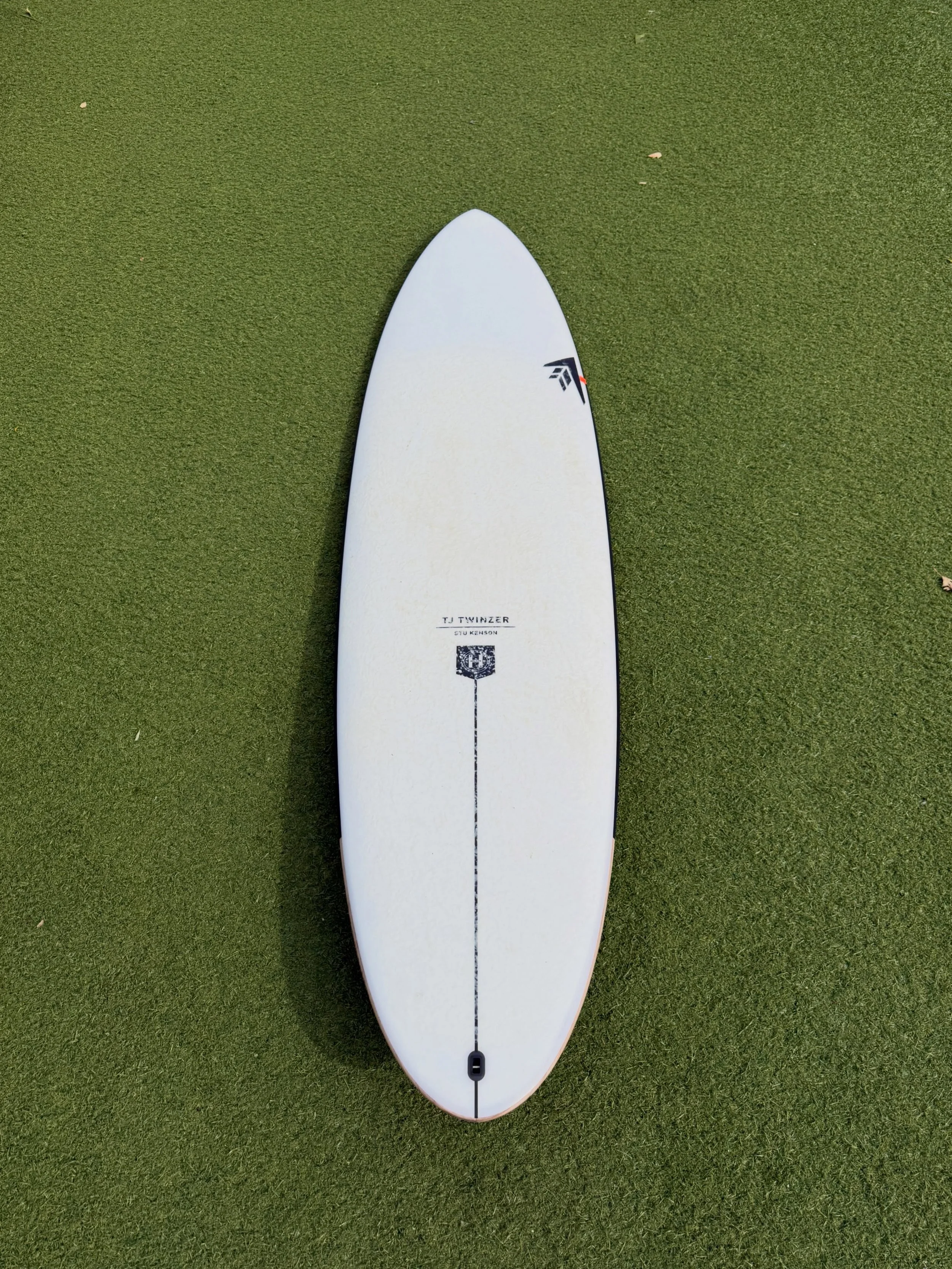 Used @firewiresurfboards TJ Twinzer 

7&rsquo;4 x 22 x 3 @ 54L

Like new condition 

-$699-
