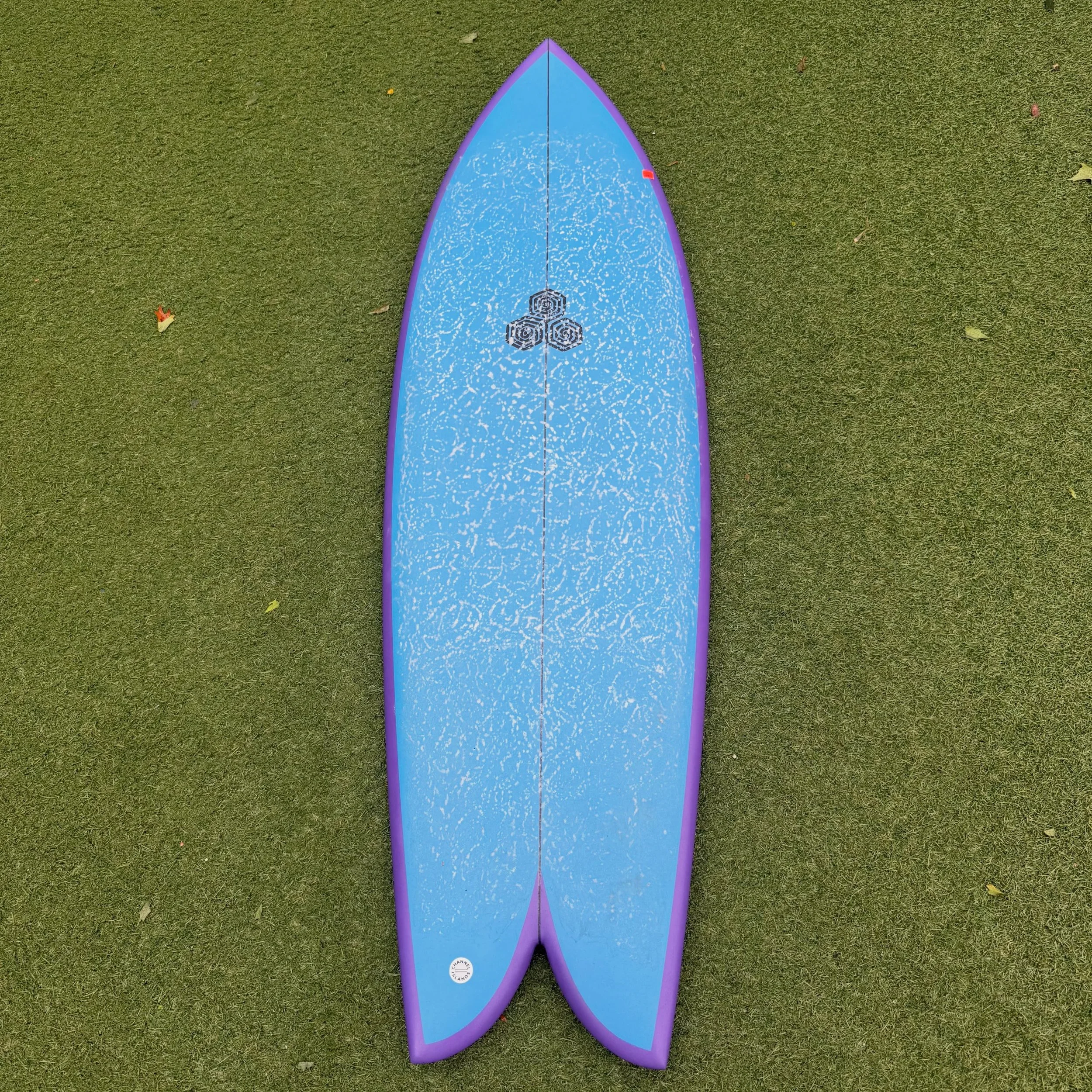 Used @cisurfboards Febs Fish

Ridden once, like new condition

5&rsquo;7 x 20 1/2 x 2 7/16 @ 33.4L

-$899-