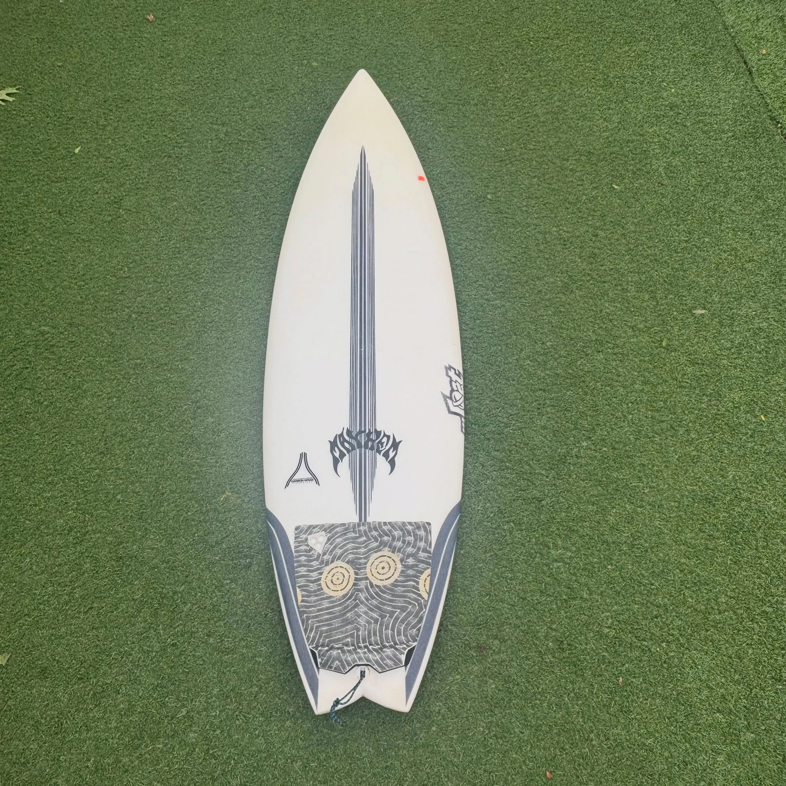 Used @lostsurfboards Sub Driver

Decent condition

6&rsquo;2 x 20 x 2.43 @ 32.5 L

-$325-