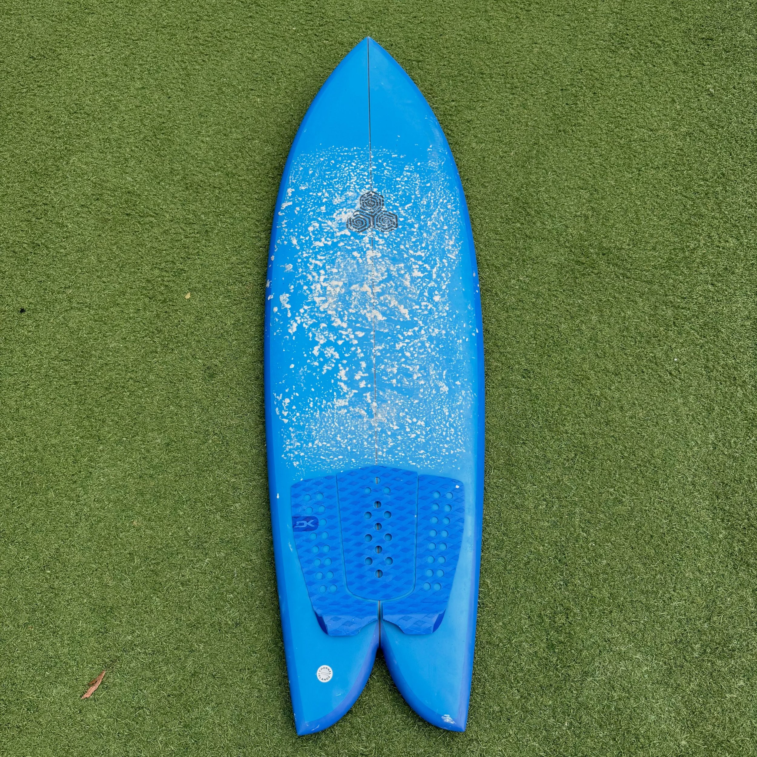 Used @cisurfboards Febs Fish

Good condition. Recently repaired 

5&rsquo;7 x 20 1/2 x 2 7/16 @ 33.4 Liters

-$349-