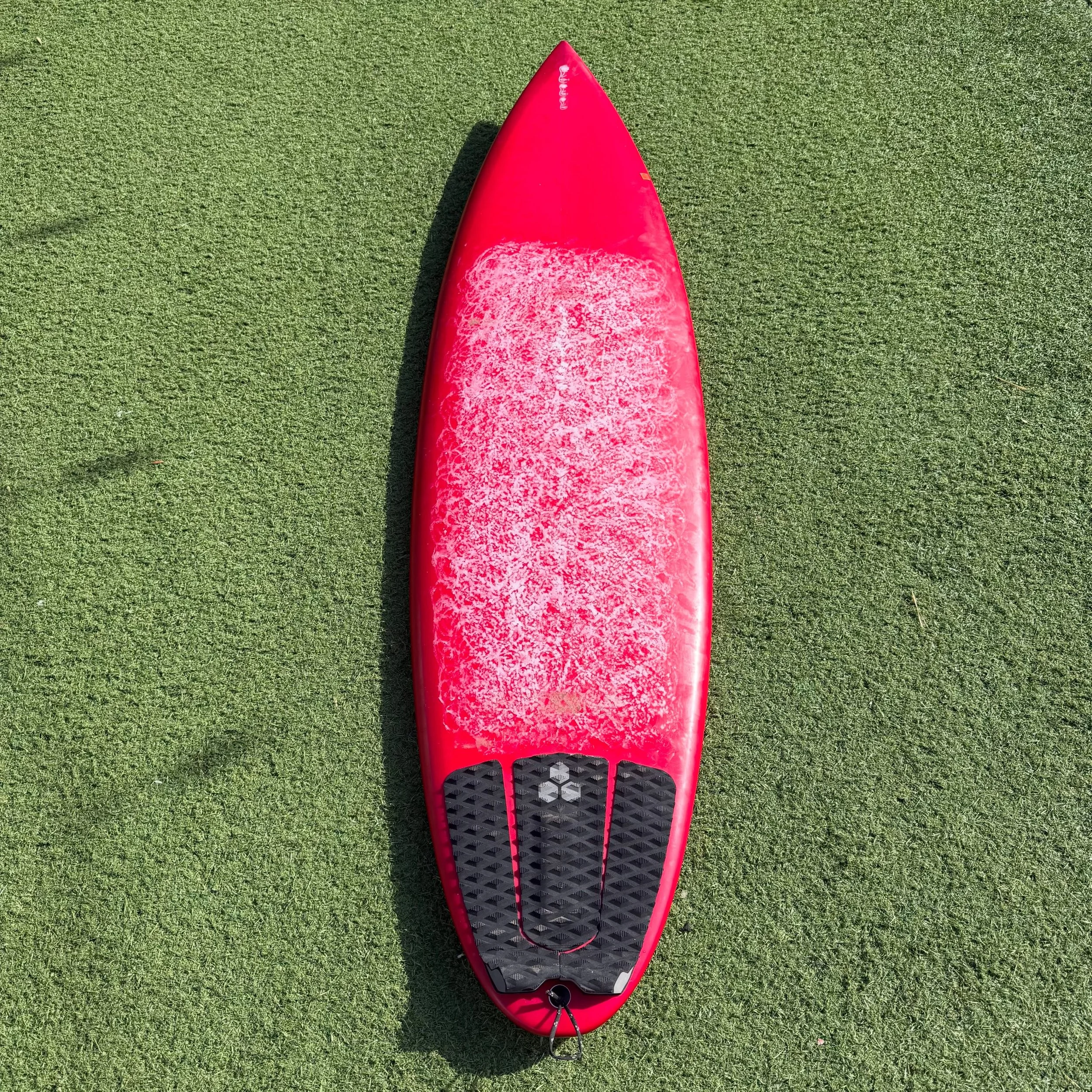 Used @mikelsurfboards Round Tail

Great condition

6&rsquo;4 x 20 x 2 3/4 

-$599-