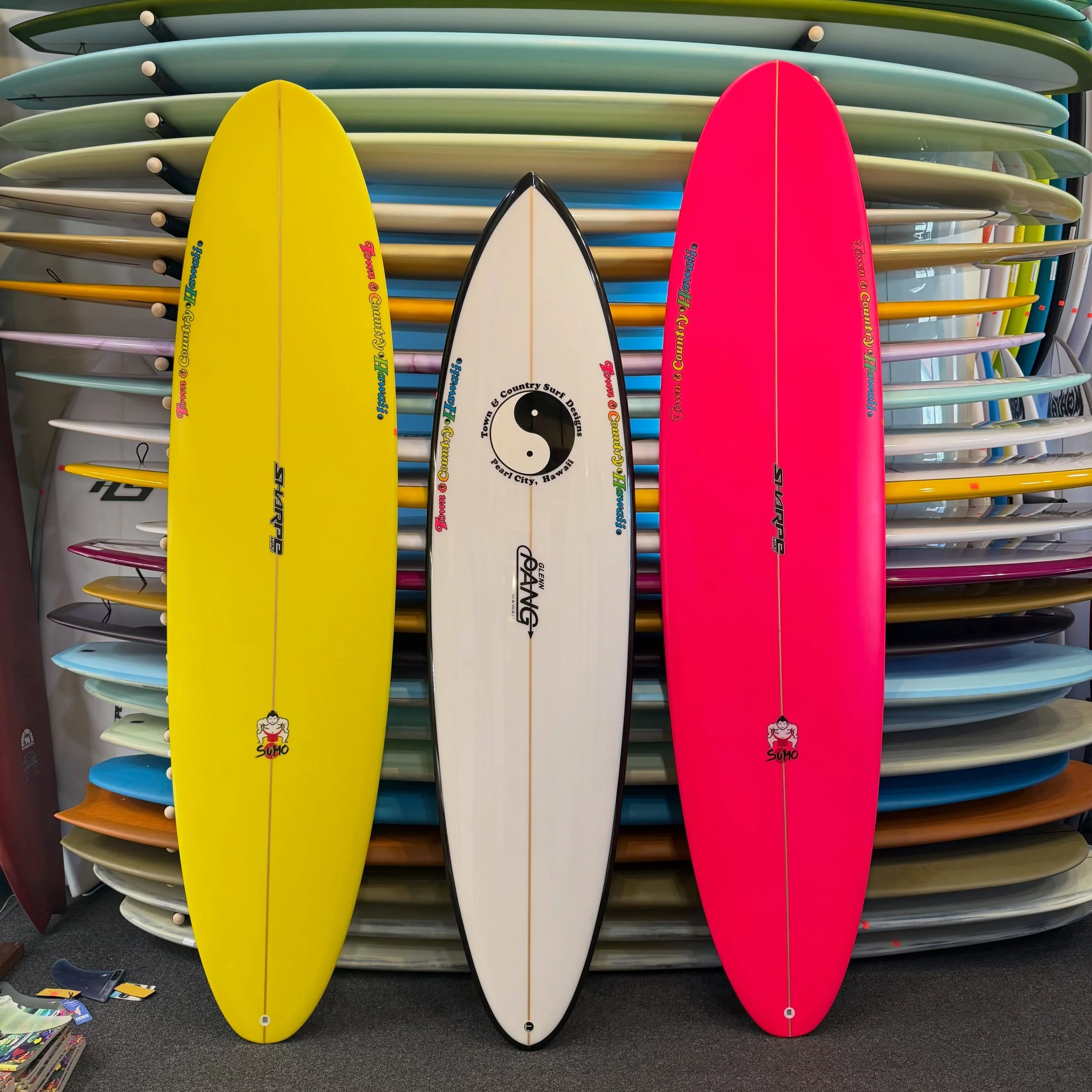 Fresh off the press from @tandcsurf 

From left to right:

7&rsquo;6 Sumo
Futures Thruster
$999

6&rsquo;10 MDL
Futures Thruster
$1099

7&rsquo;2 MDL (Not pictured)
Futures Thruster
$1099

7&rsquo;8 Sumo
Futures Thruster
$999

Check them out in the @