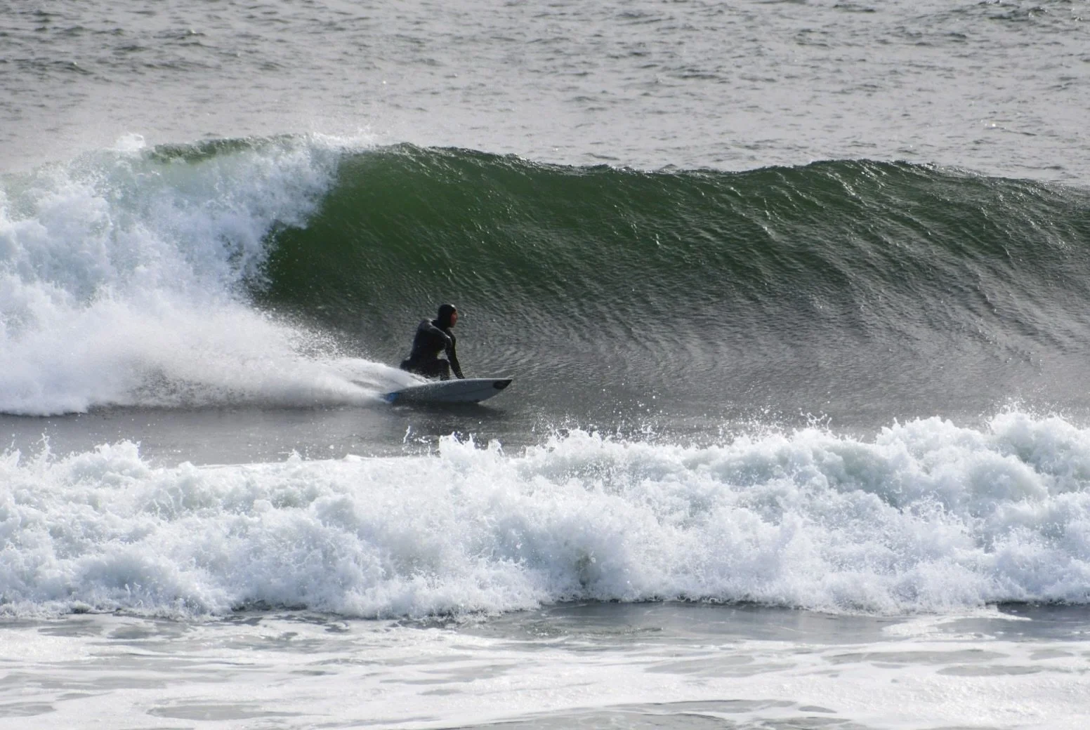 Thursday, October 22nd 🌊 @colbymc enjoying October&rsquo;s swell 🎃
📸 Tony Berardini