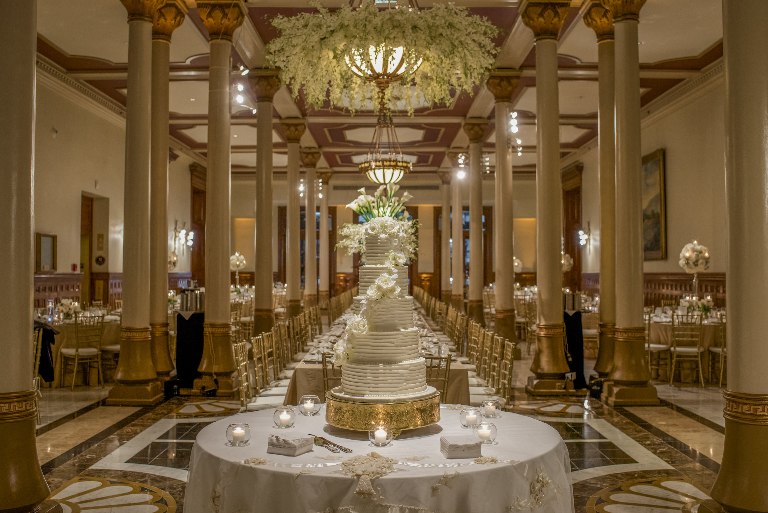 M&DWeddingAlbum_054.jpg