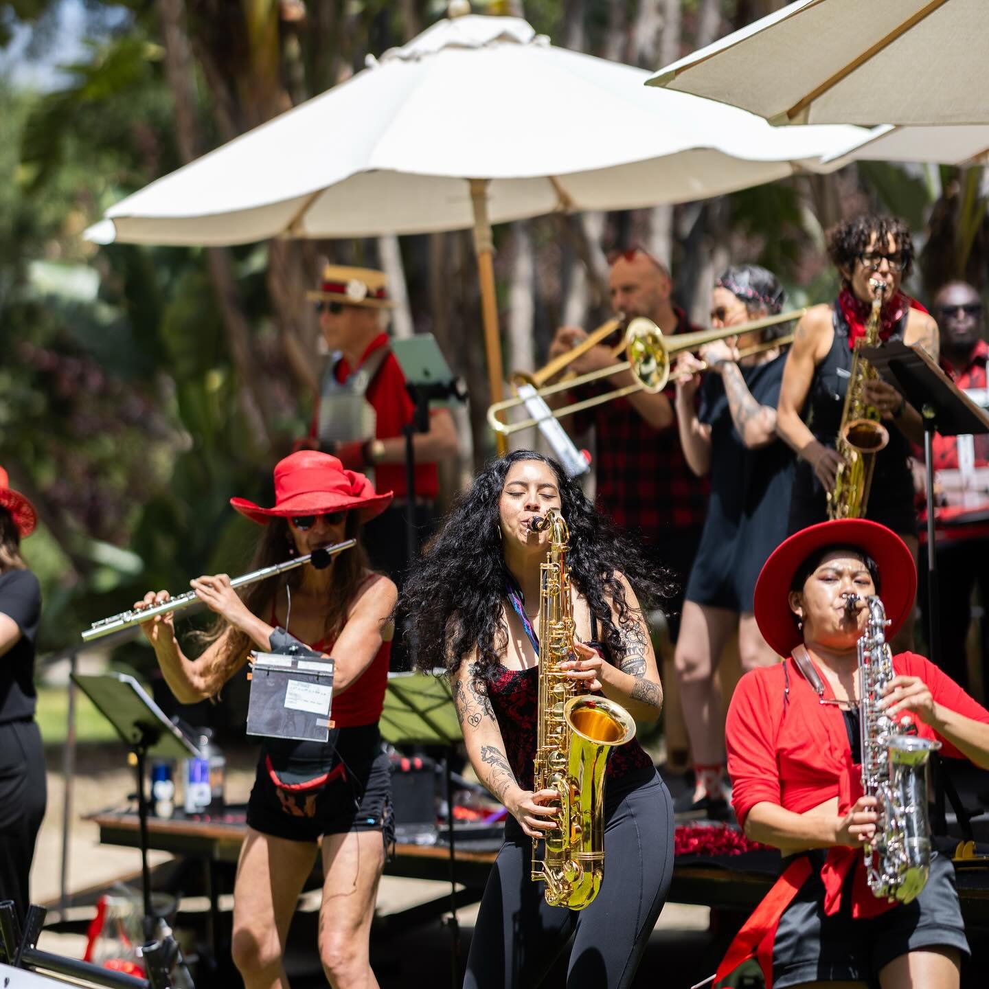 Reminiscing on Backyard Brunch with @sbindependent &mdash; raising funds for the Mickey Flacks Journalism Fund and celebrating the importance of independent, local reporting in Santa Barbara. 🎉🍹🌟

Cheers to good food, good people, and journalism t