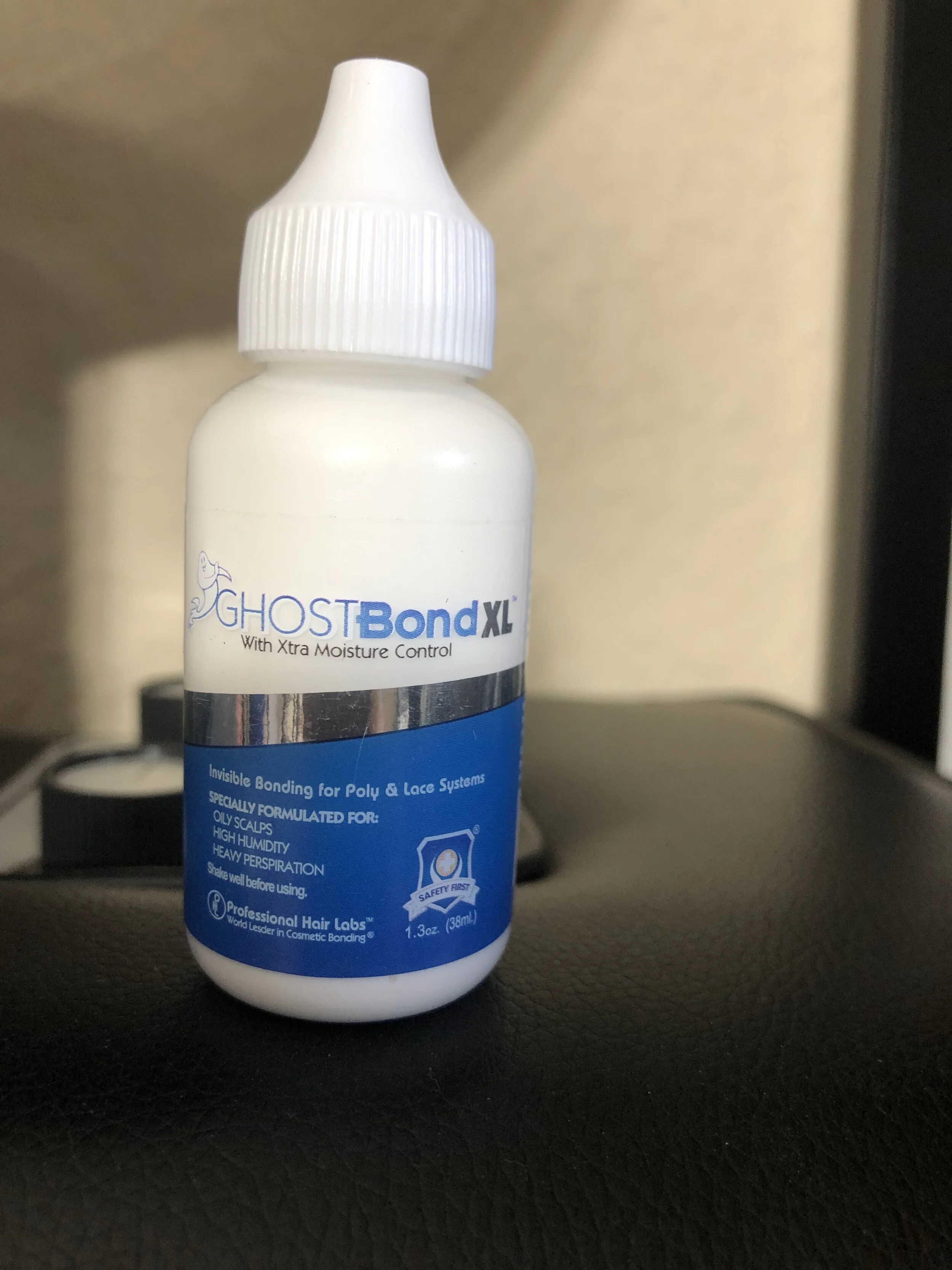 Ghost bond ( glue pou cheveux)