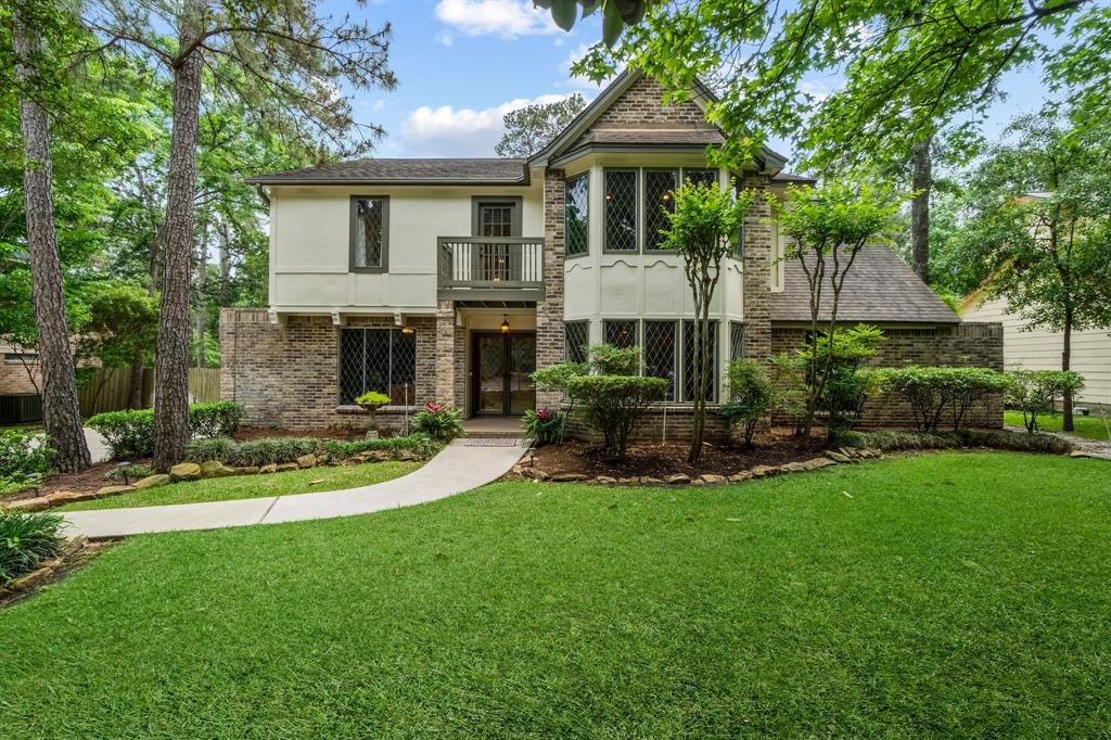 5 Thornhedge Court, Spring, TX 77381