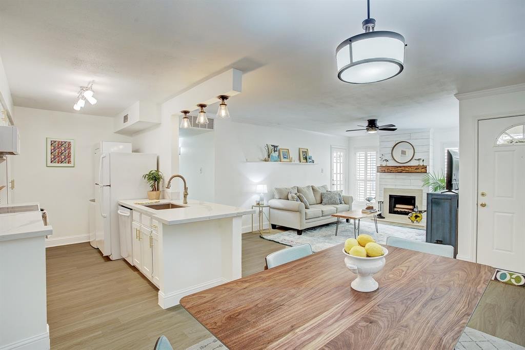 1601 S Shepherd Dr #266, Houston, TX 77019