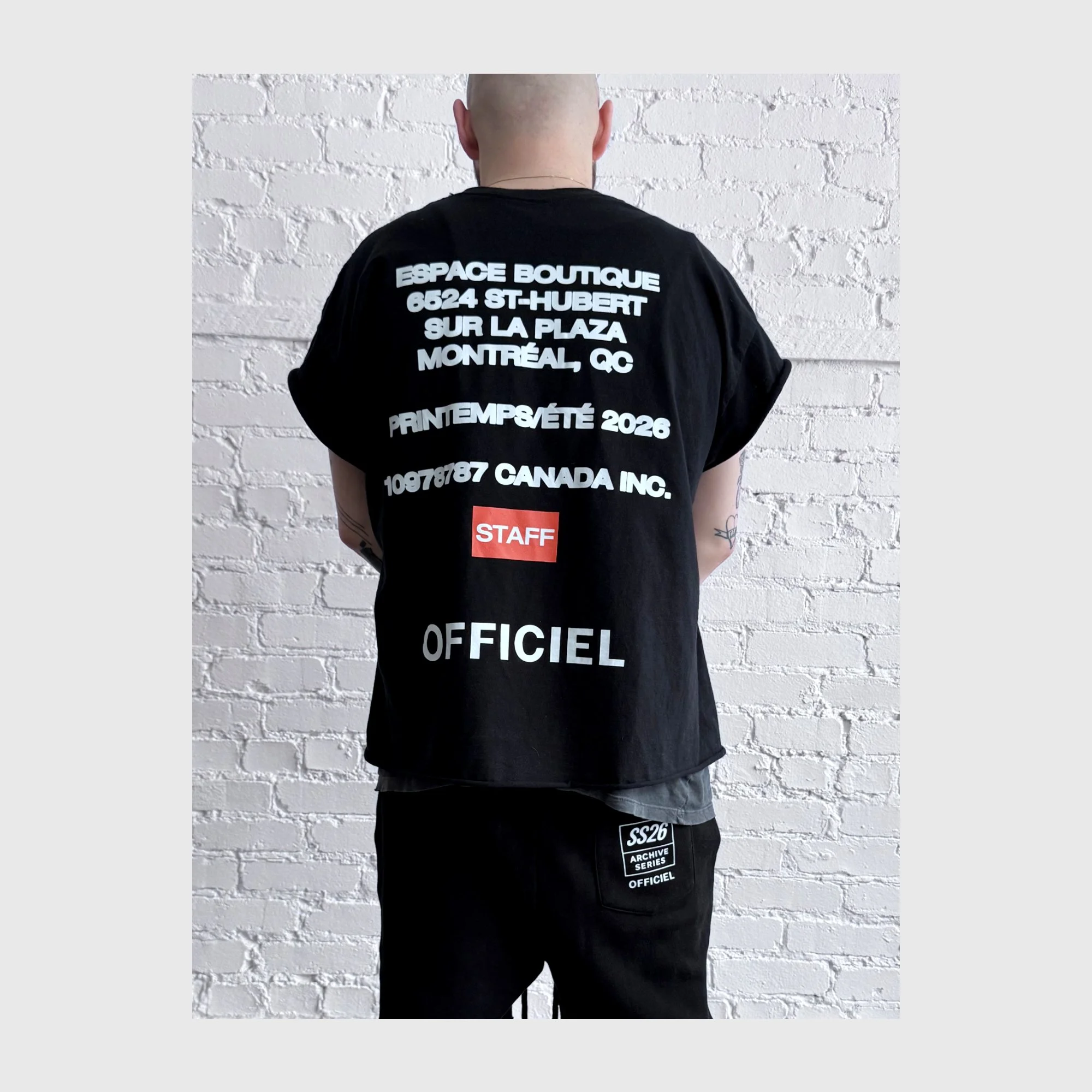 détails tee STAFF.jpg