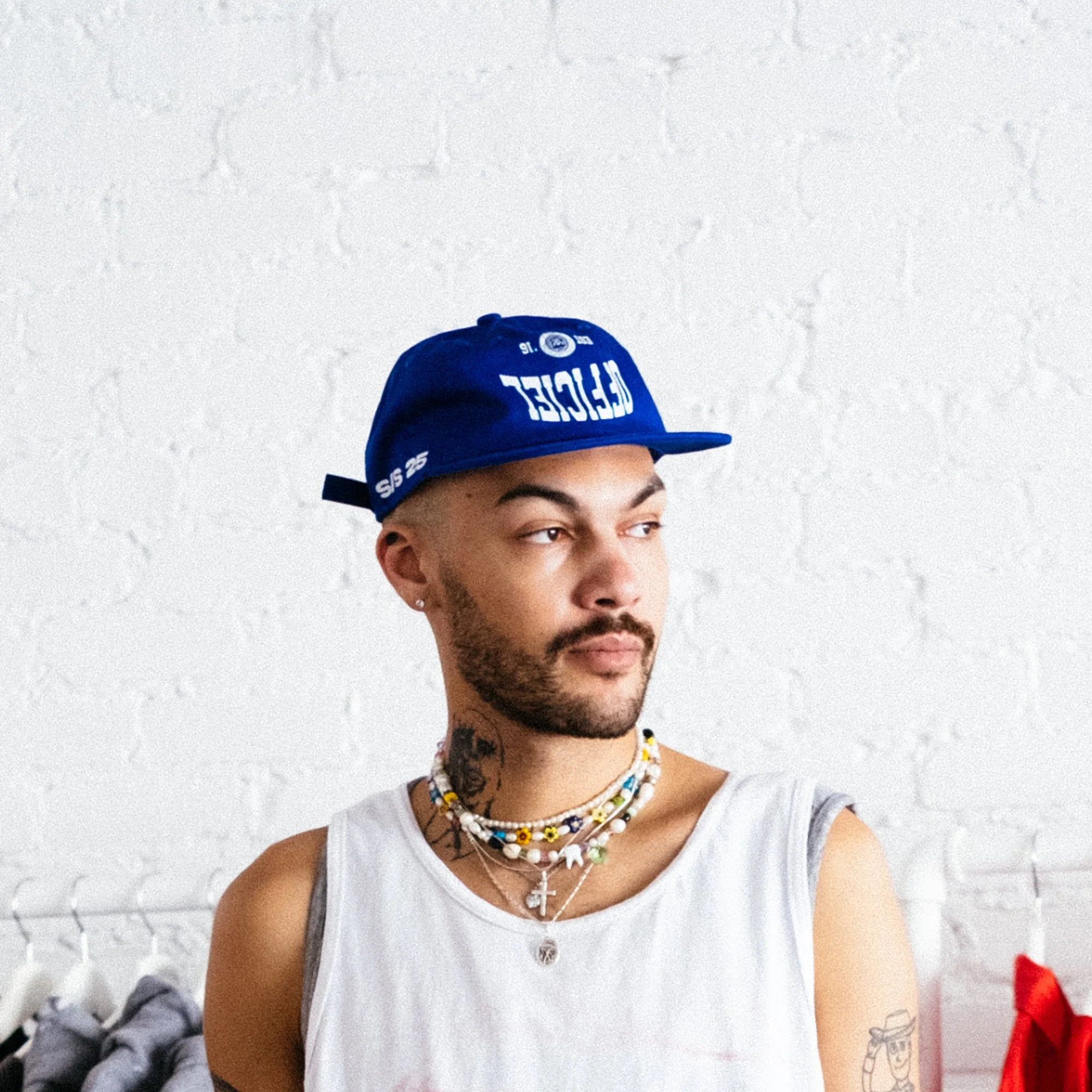 détail casquette.jpg