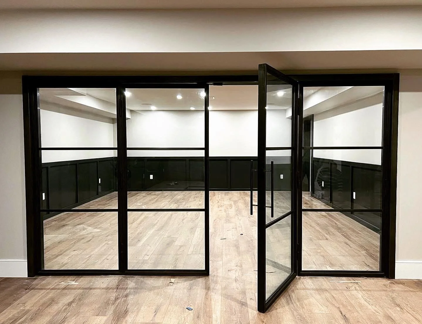 Insert pool table🔥 .
.
.
.
#buildersofig #customhouse #envyconstruction #construction #mainermedia #customhomes #residentialdesign #constructionlife #engcivil #renovation #maine #mainecustomhomes #residentialconstructionmanagement #envybuildsmaine #