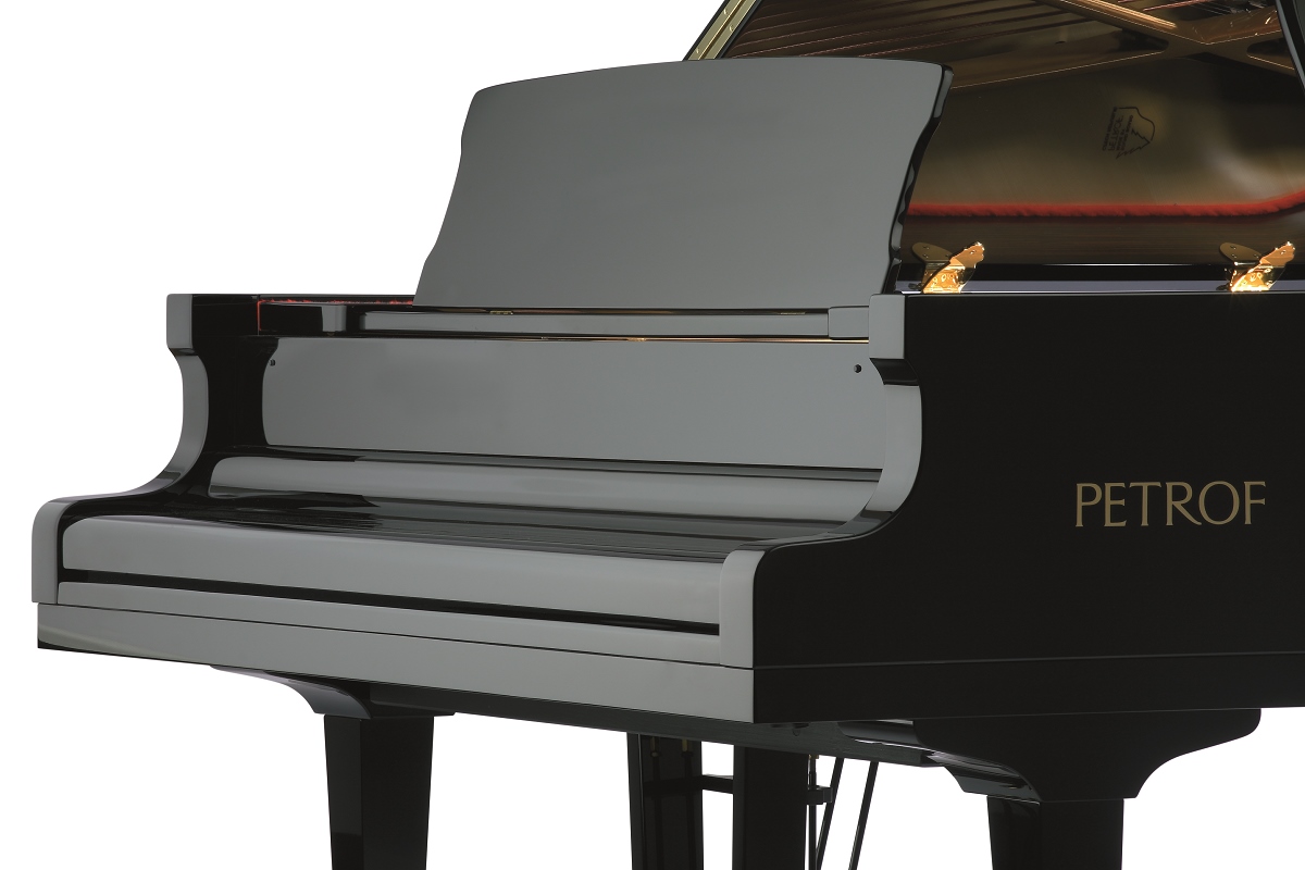 Closeup front.jpg