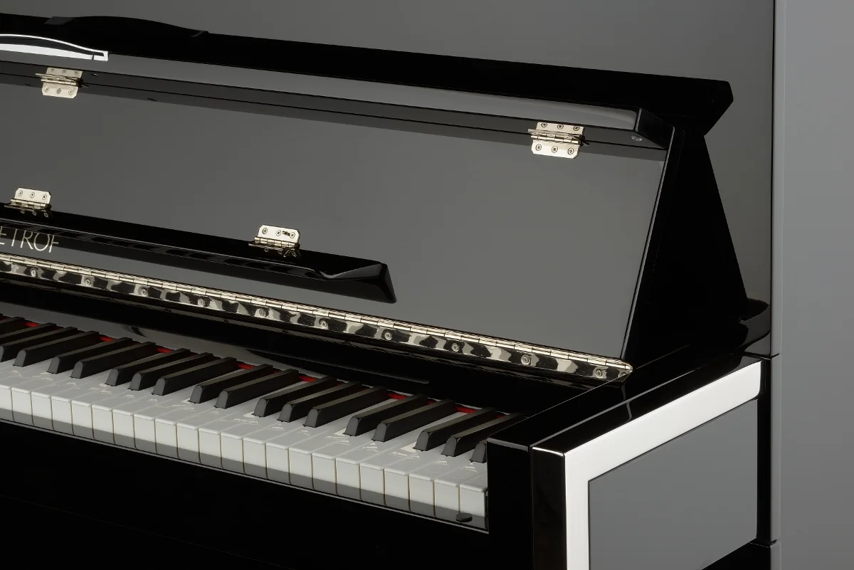 full 6 keys closeup.jpg
